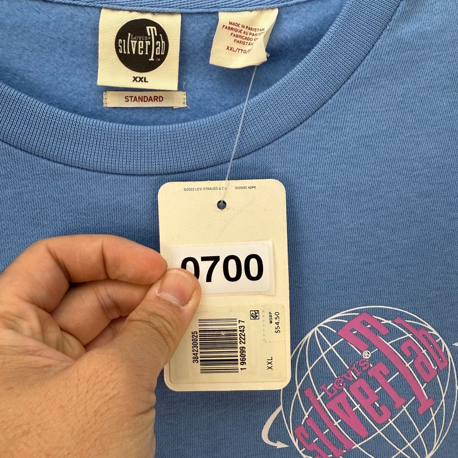 Levi's LEVI'S MEN'S XXL SILVERTAB AROUND THE WORLD CREWNECK Size US XXL / EU 58 / 5 - 3 Thumbnail