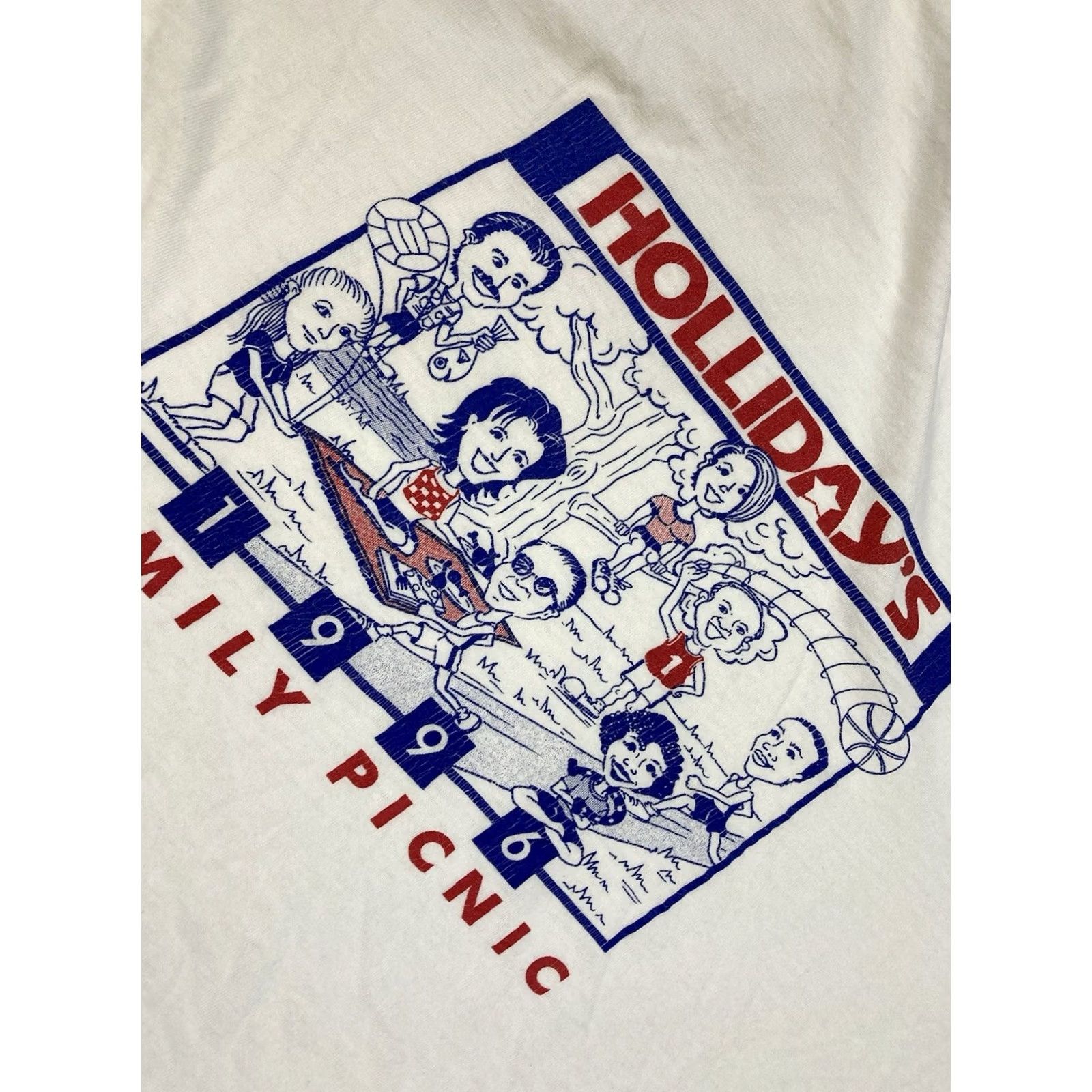 Vintage VINTAGE Holliday's Fashions Family Picnic T-shirt Men XL White Cotton 90s Logo Graphic Print Short Sleeve Crew Neck USA 1990-1999 Boys/Men? Size US XL / EU 56 / 4 - 2 Thumbnail
