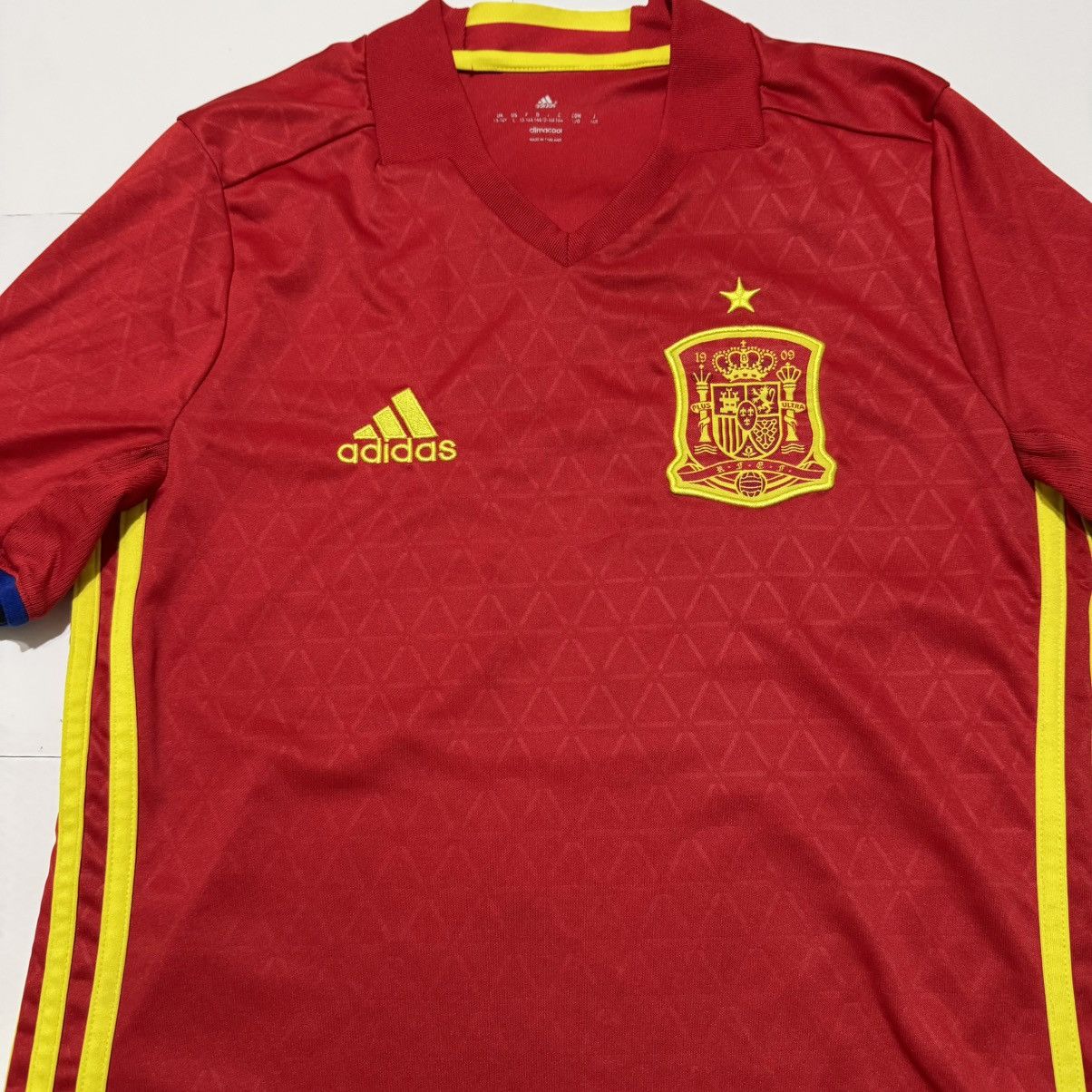 Adidas Adidas Spain National Team 2015/16 Home Soccer Shirt Jersey Size US XS / EU 42 / 0 - 2 Thumbnail
