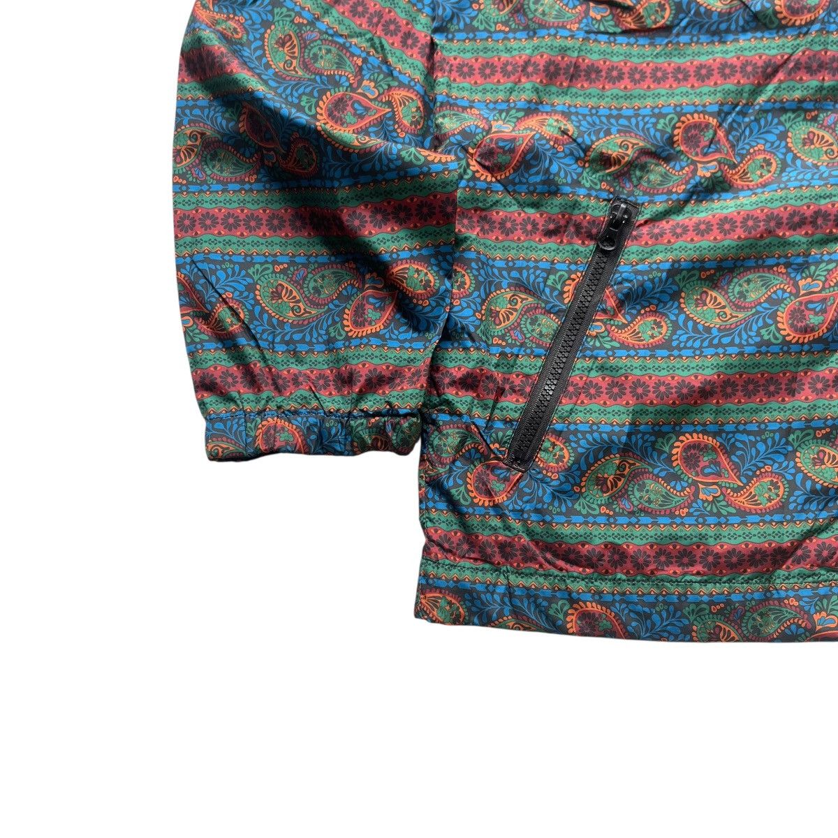 Japanese Brand Titicaca Paisley Pattern Size US L / EU 52-54 / 3 - 5 Thumbnail