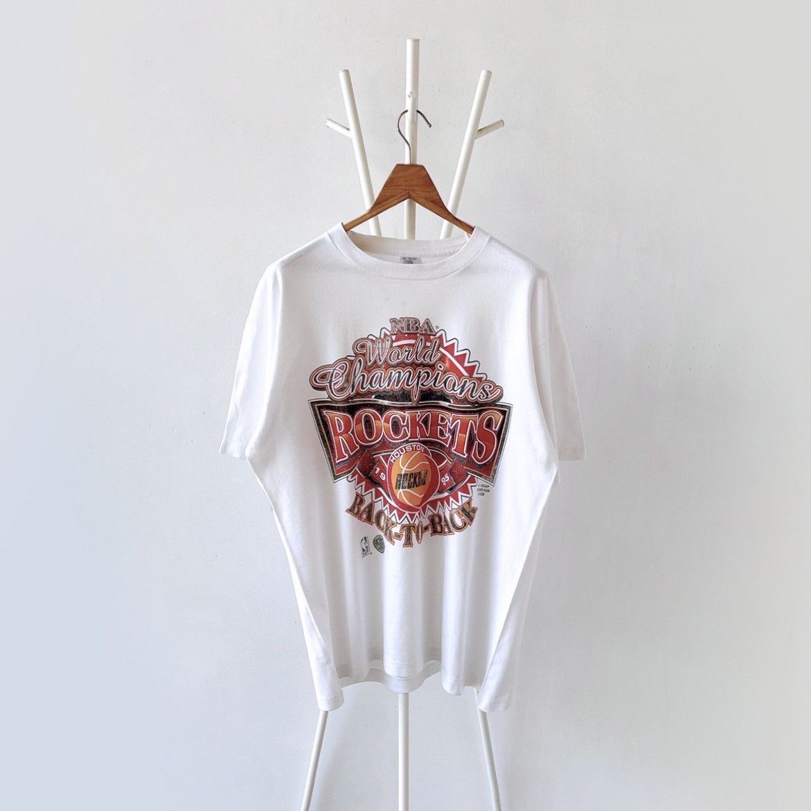 Fruit Of The Loom × Vintage 90s Houston Rockets NBA t-shirt/ XL Size US XL / EU 56 / 4 - 1 Thumbnail
