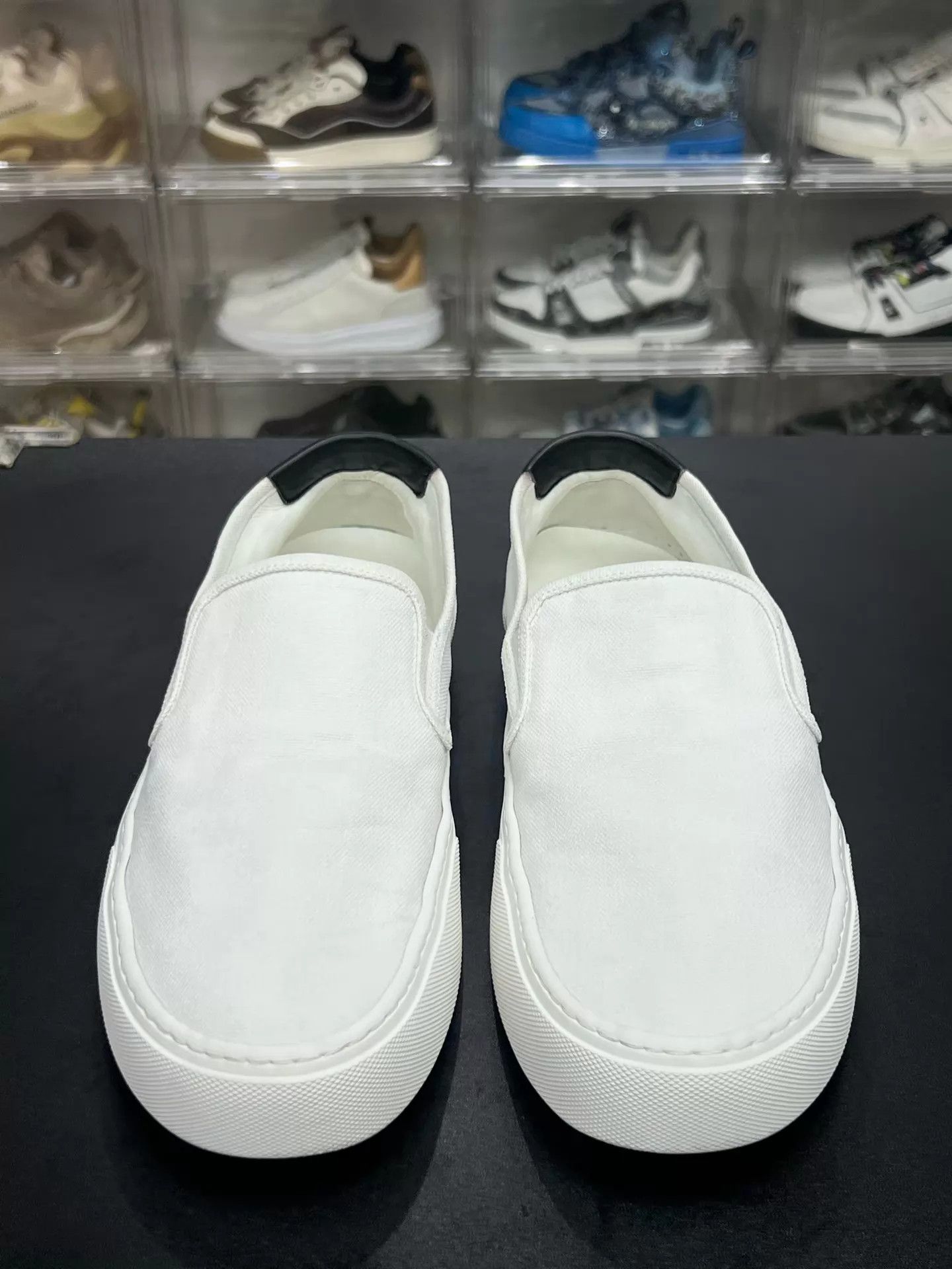 Saint Laurent Paris SLP White Low-Top Canvas Sneaker 44 Like New Size US 11 / EU 44 - 2 Thumbnail