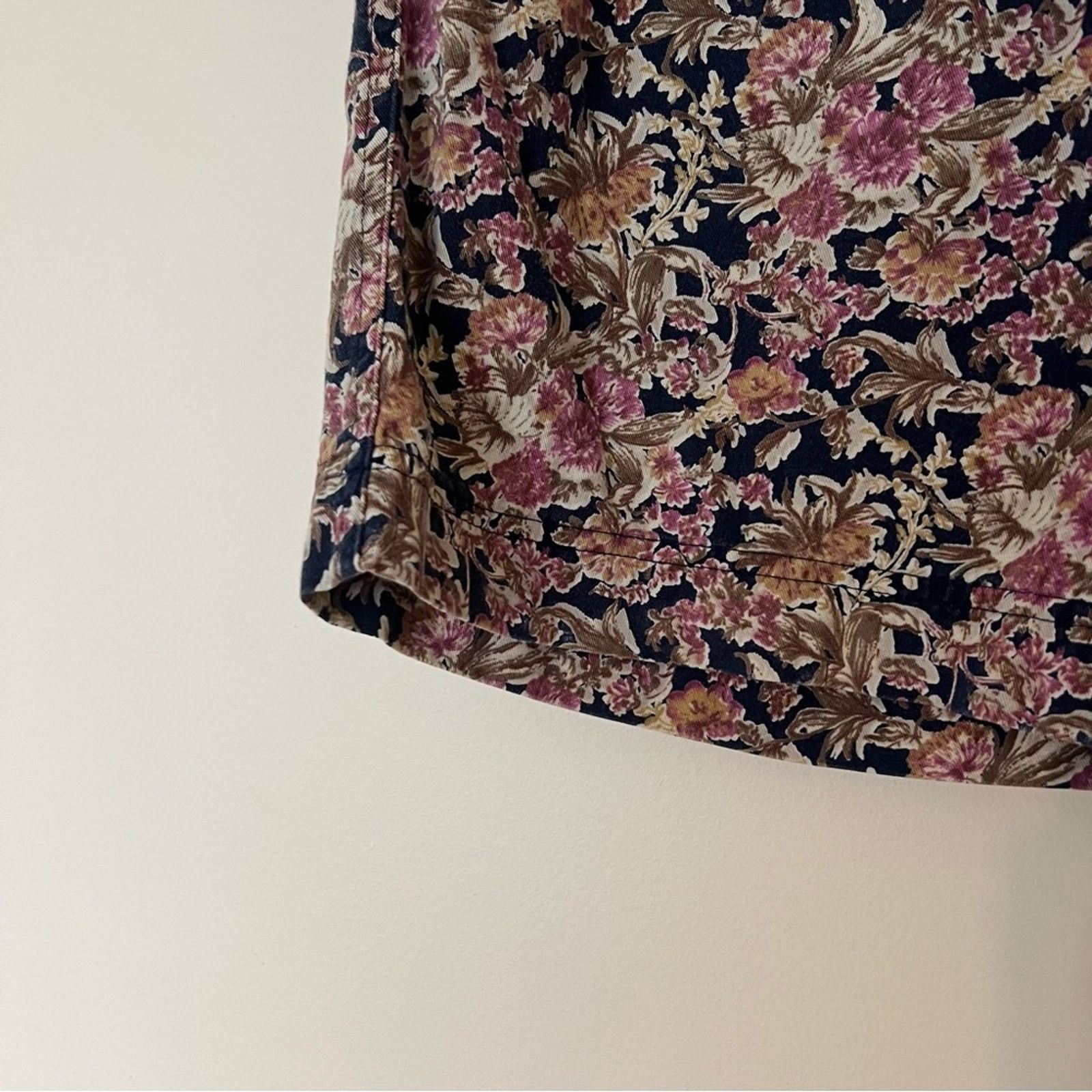 Vintage Vintage 90s Floral Patterned Golf Shorts Size US 32 / EU 48 - 4 Thumbnail