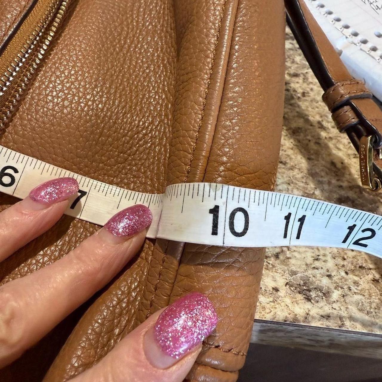 Michael Kors Michael, Michael Kors brown purse go trim Size ONE SIZE - 5 Thumbnail