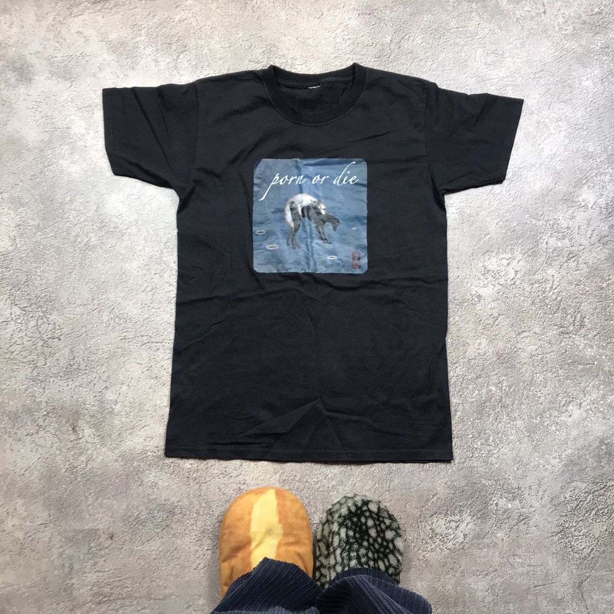 Vintage Vintage 90s Graphic Tee Sun Faded Skate Streetwear Cropped M Size US M / EU 48-50 / 2 - 1 Thumbnail