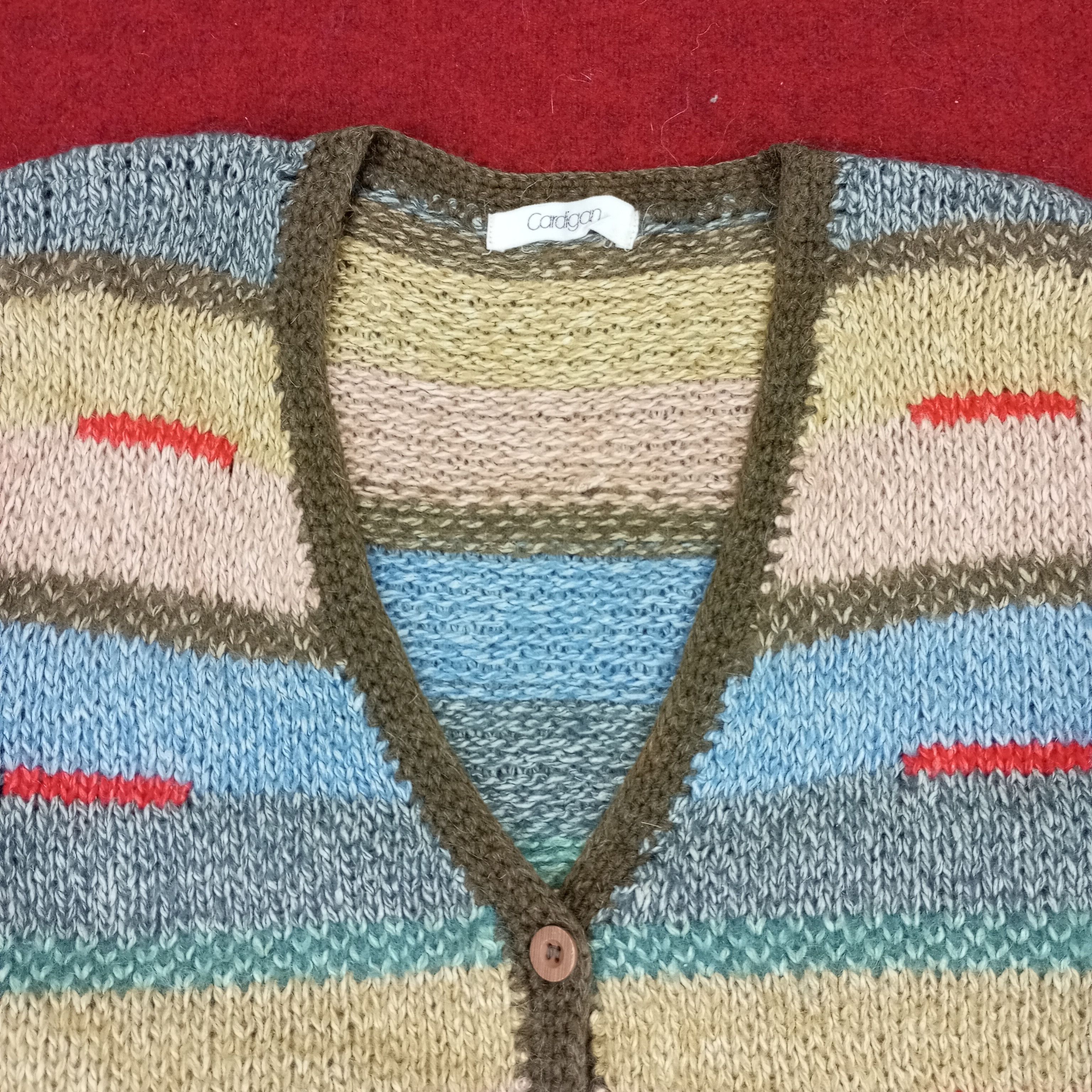 Vintage Cardigan Colourful Design Distressed Knitwear Sweater Size US S / EU 44-46 / 1 - 2 Thumbnail