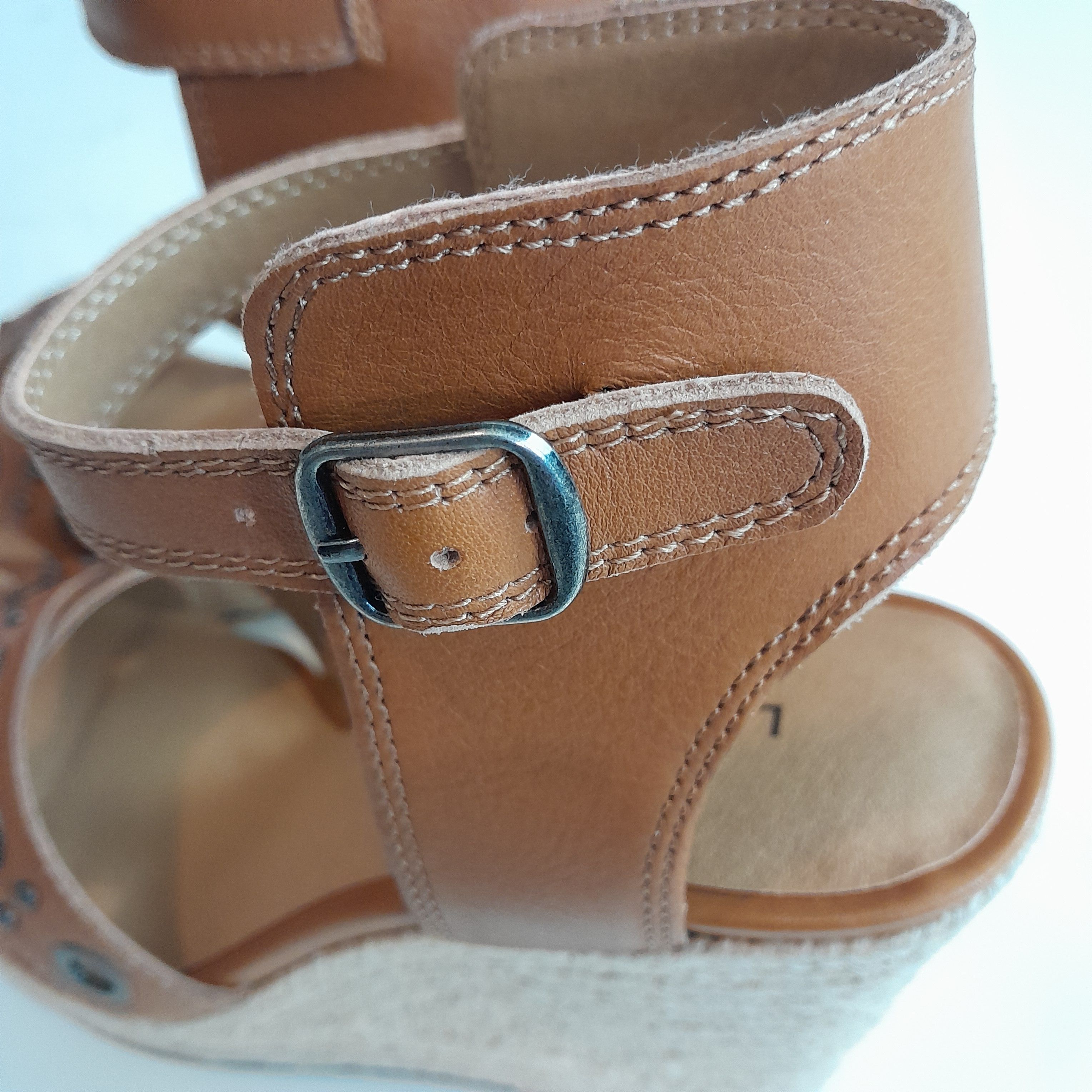 Lucky Brand Lucky Brand Women’s Tan Platform Shoes 7.5 M Size US 7.5 / IT 37.5 - 8 Thumbnail