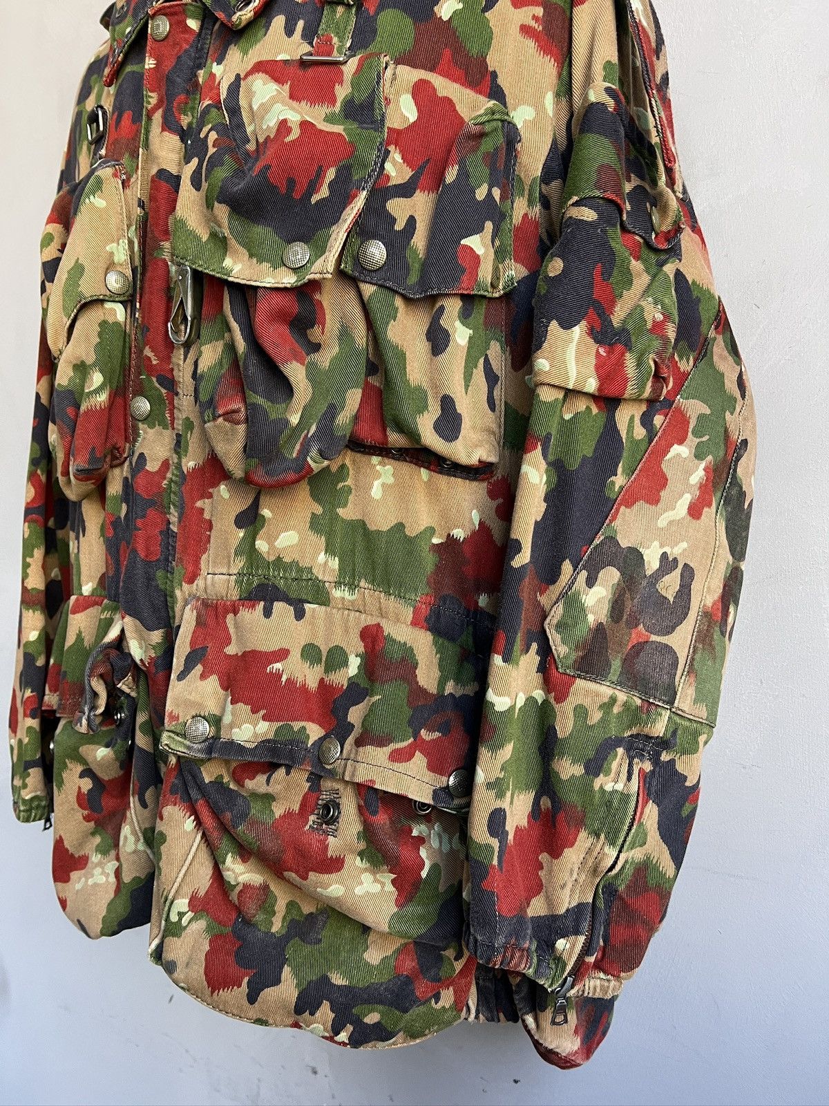 Issey Miyake Vintage Multi Camo Military Hooded jacket swiss army Y2K Size US M / EU 48-50 / 2 - 4 Thumbnail