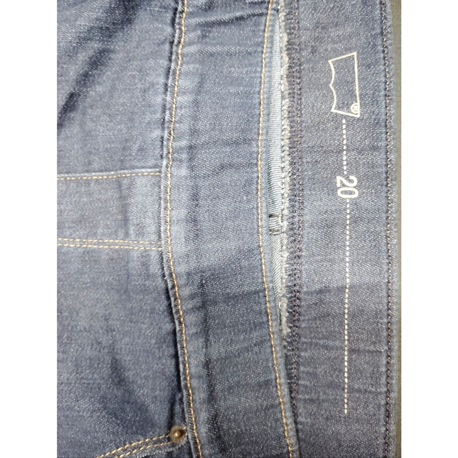 Levi's Levi's Womens Pull On Straight Medium Blue Denim Jeans Size 42" / US 20 - 2 Thumbnail