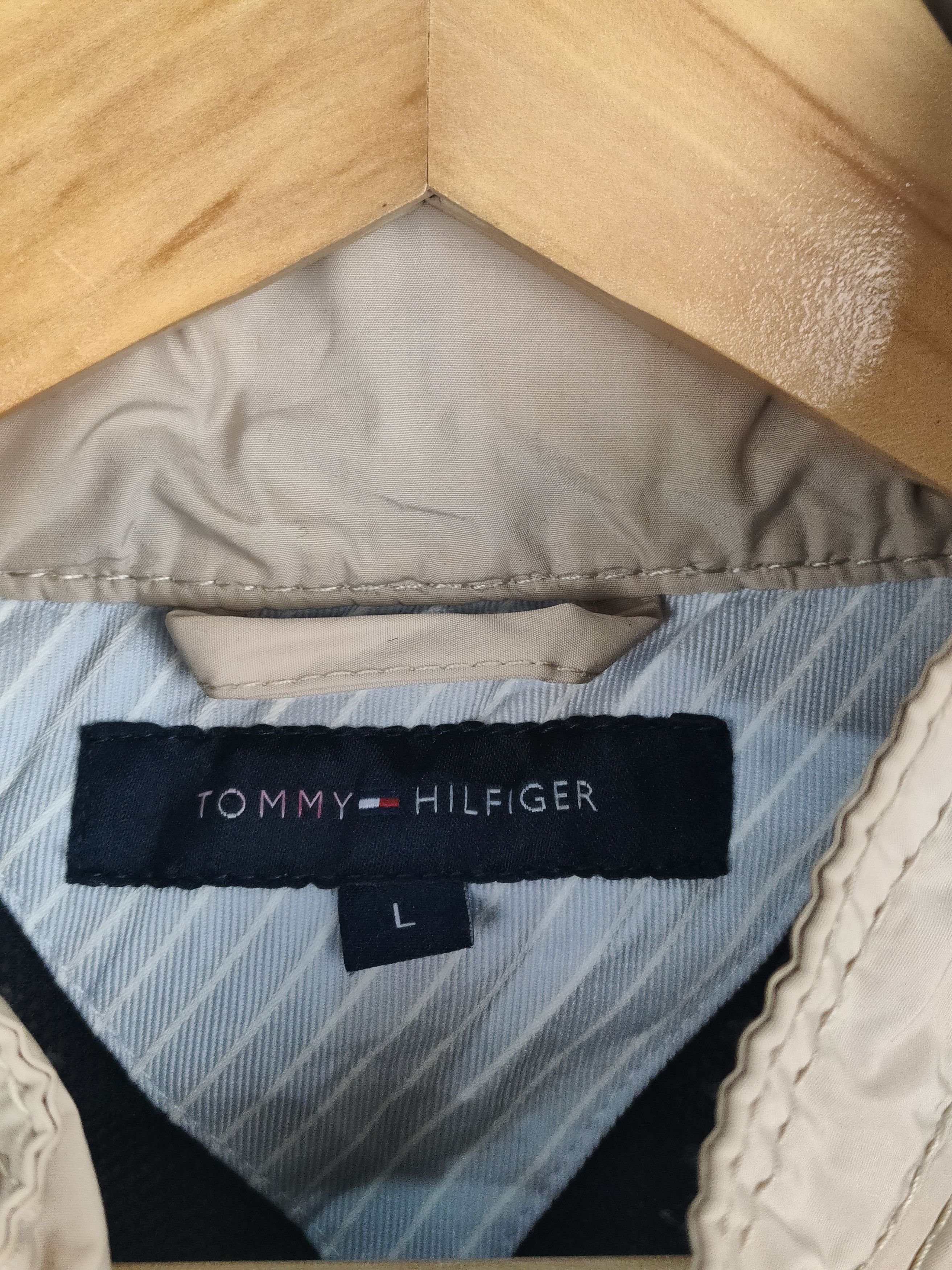 Tommy Hilfiger Tommy Hilfiger Multipocket Field Jacket Size US L / EU 52-54 / 3 - 3 Thumbnail