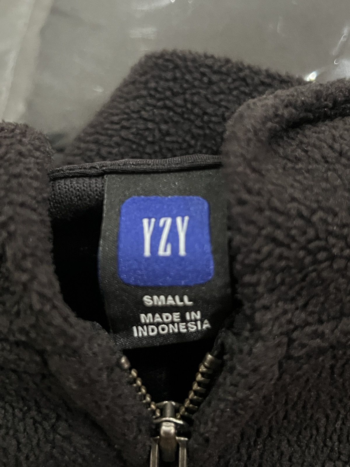 Balenciaga × Gap × Kanye West Yeezy Gap Polar Fleece Zip Up Black Coffee Size Small Size US S / EU 44-46 / 1 - 3 Thumbnail