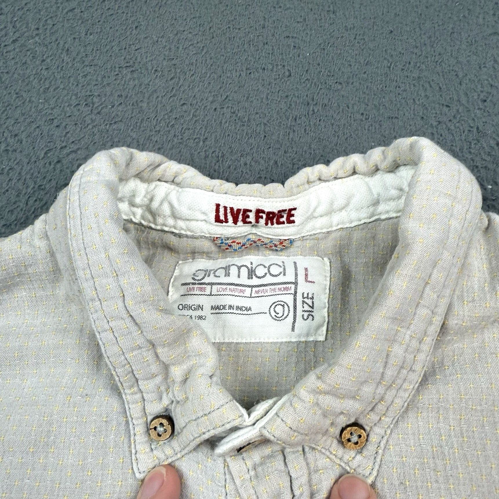 Gramicci VINTAGE Gramicci Shirt Mens L Beige Button-Up Collar Short Sleeve Hiking Size US L / EU 52-54 / 3 - 4 Thumbnail