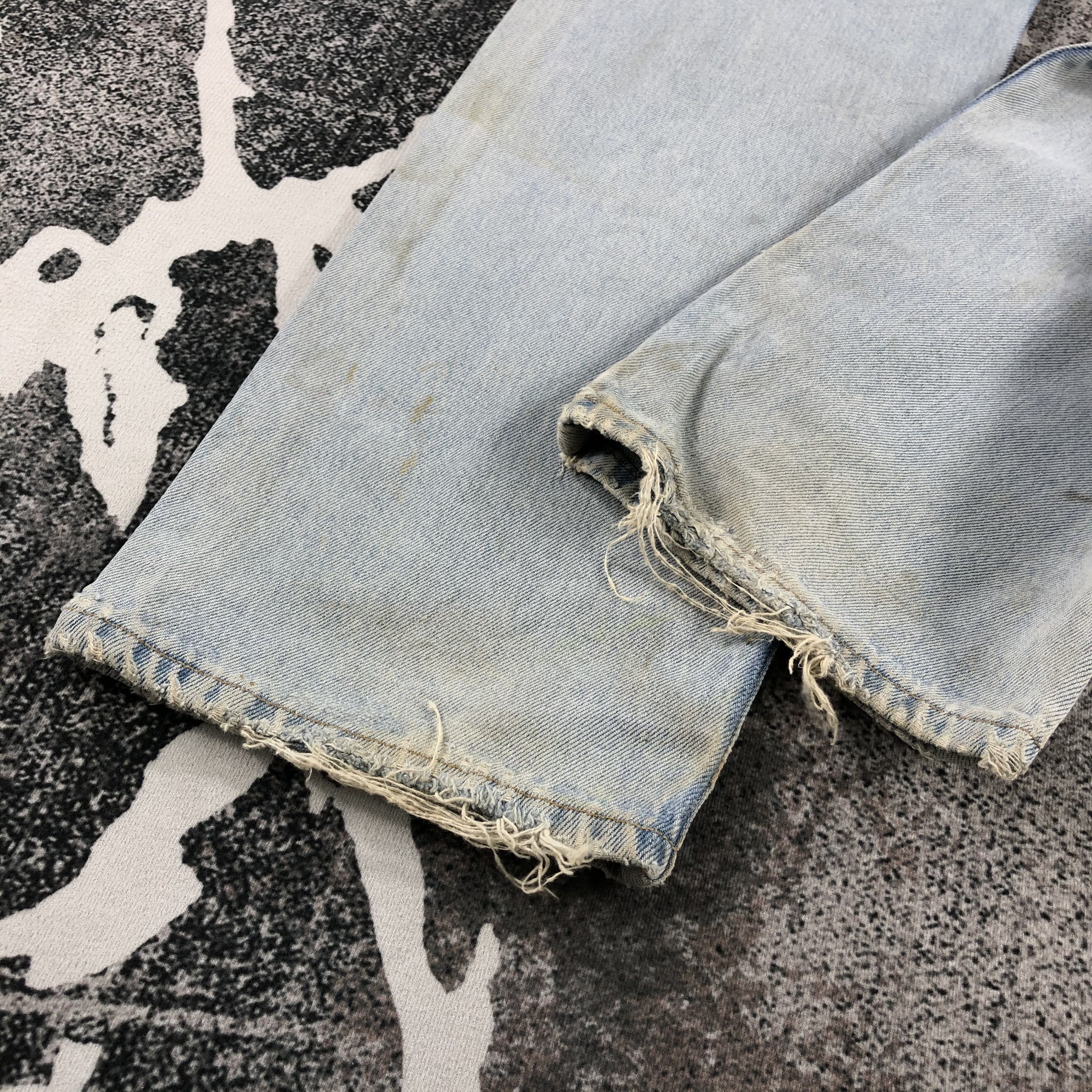 Levi's Vintage 90s Levi's 501 Jeans Dirty Light wash Denim KJ791 Size US 34 / EU 50 - 6 Thumbnail