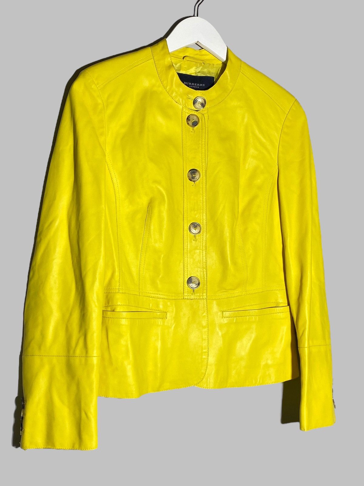 Burberry Vintage Burberry London Yellow Women’s Leather Jacket Size M / US 6-8 / IT 42-44 - 3 Thumbnail