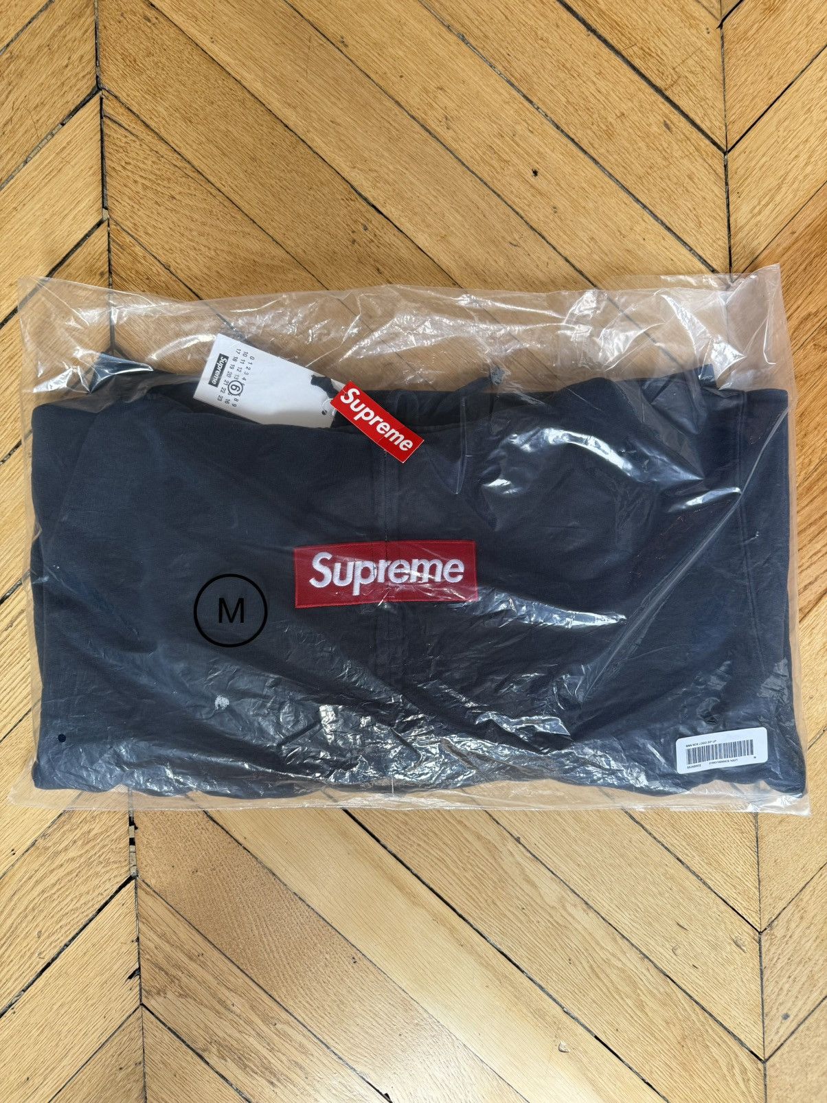 Maison Margiela × Supreme Supreme MM6 Maison Margiela Box Logo Zip Hoodie Navy SS26 Size US M / EU 48-50 / 2 - 1 Thumbnail
