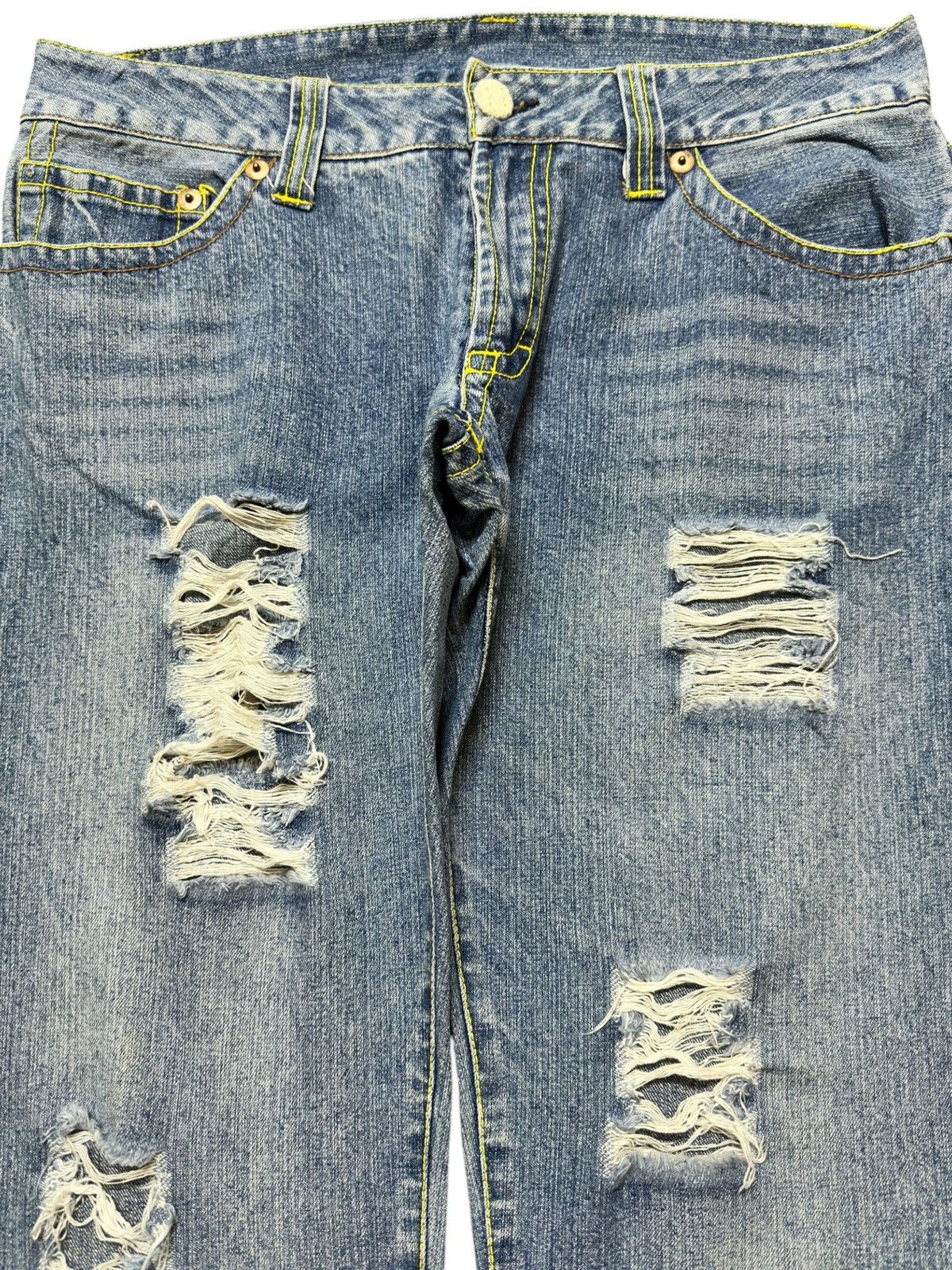 Tornado Mart Vintage Jassie Printed Logo Ripped Distressed Denim Size US 32 / EU 48 - 3 Thumbnail