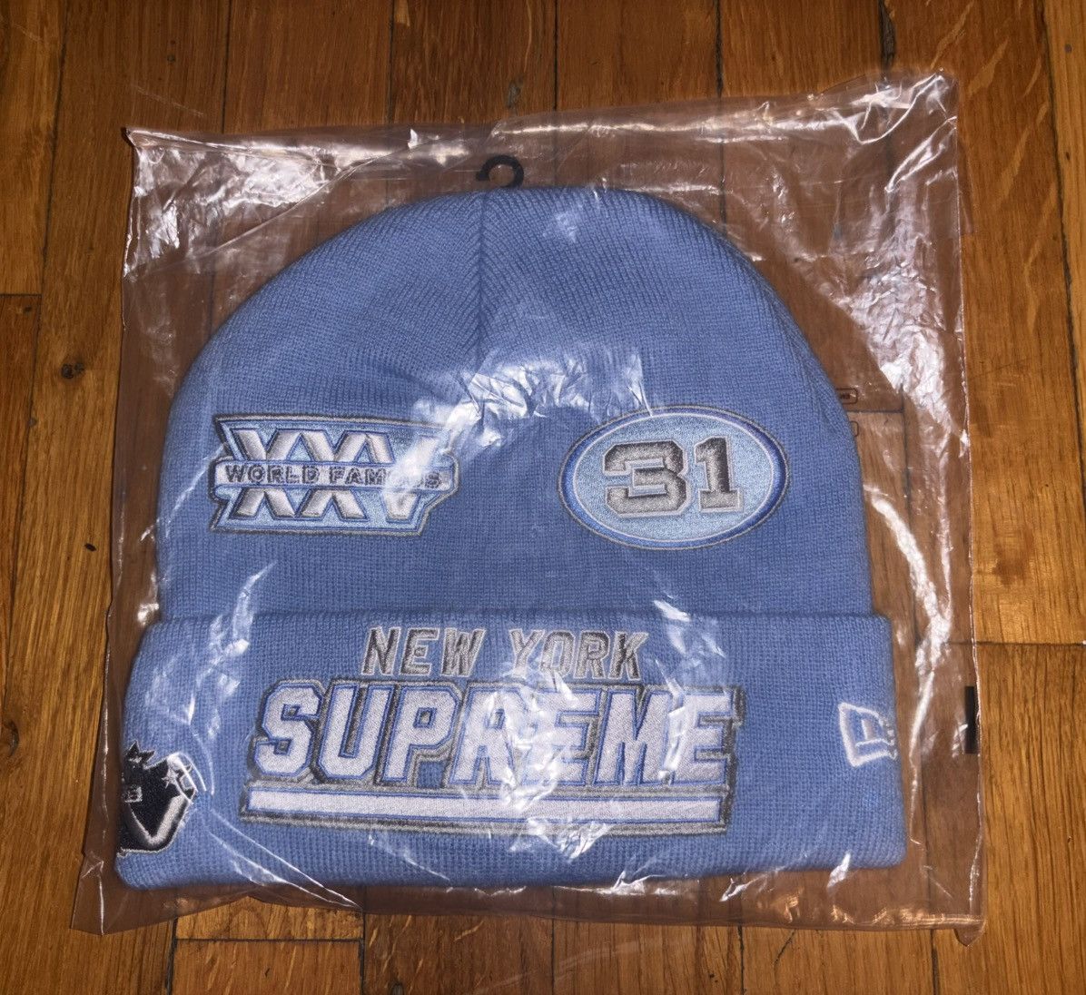 New Era × Supreme Supreme Text Stripe New Era Cap Navy SIZE 8 HAT