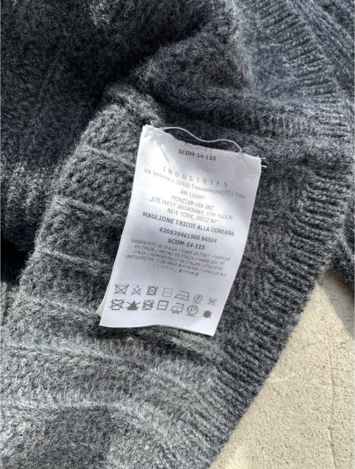 Moncler Moncler Wool and Cashmere cardigan Size M / US 6-8 / IT 42-44 - 5 Thumbnail