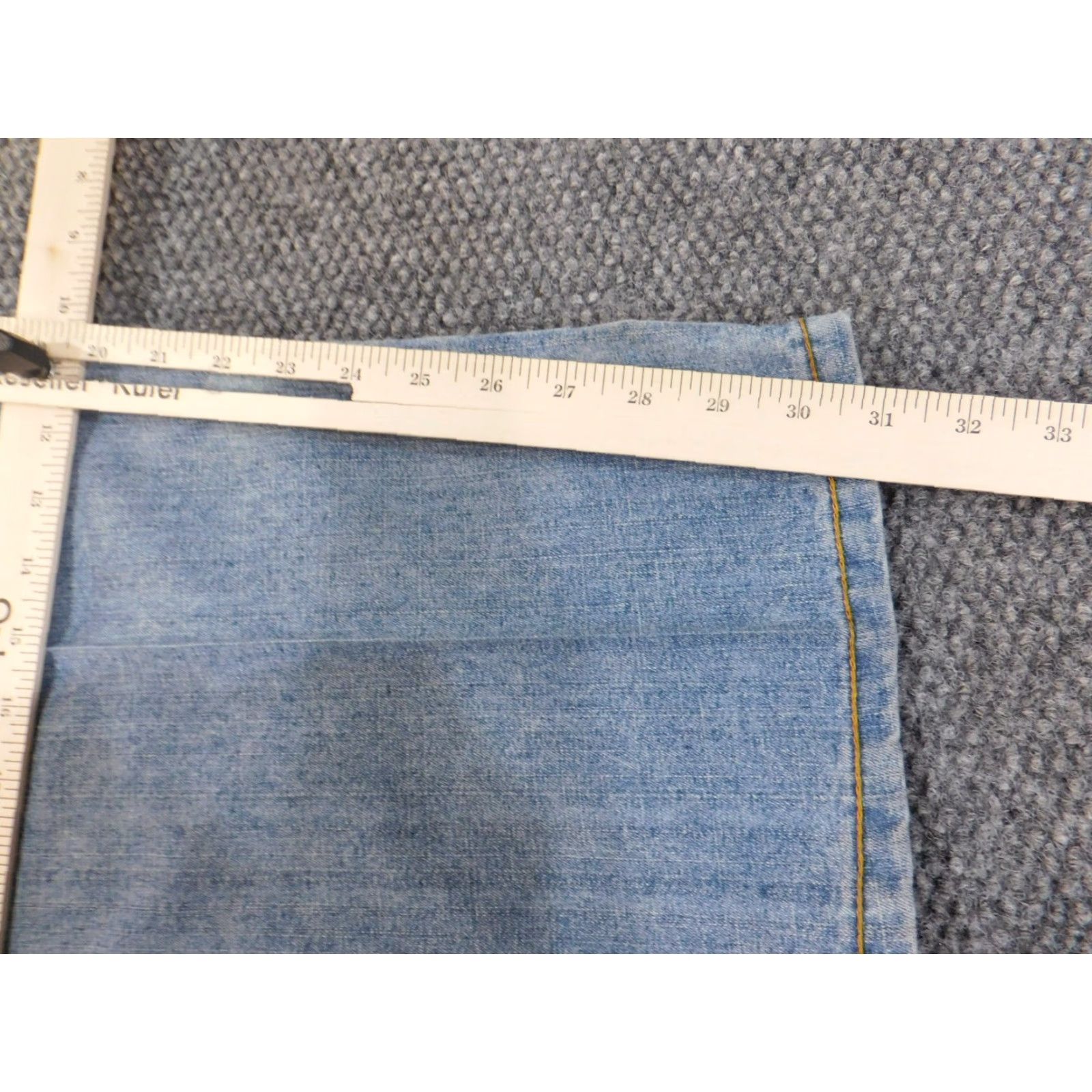 Rocawear VINTAGE Rocawear Jeans 36x30 Blue Mens Hip Hop Baggy Straight 30in Inseam 36 Regular Cotton Denim Zip Pockets Jeans Size US 36 / EU 52 - 7 Thumbnail