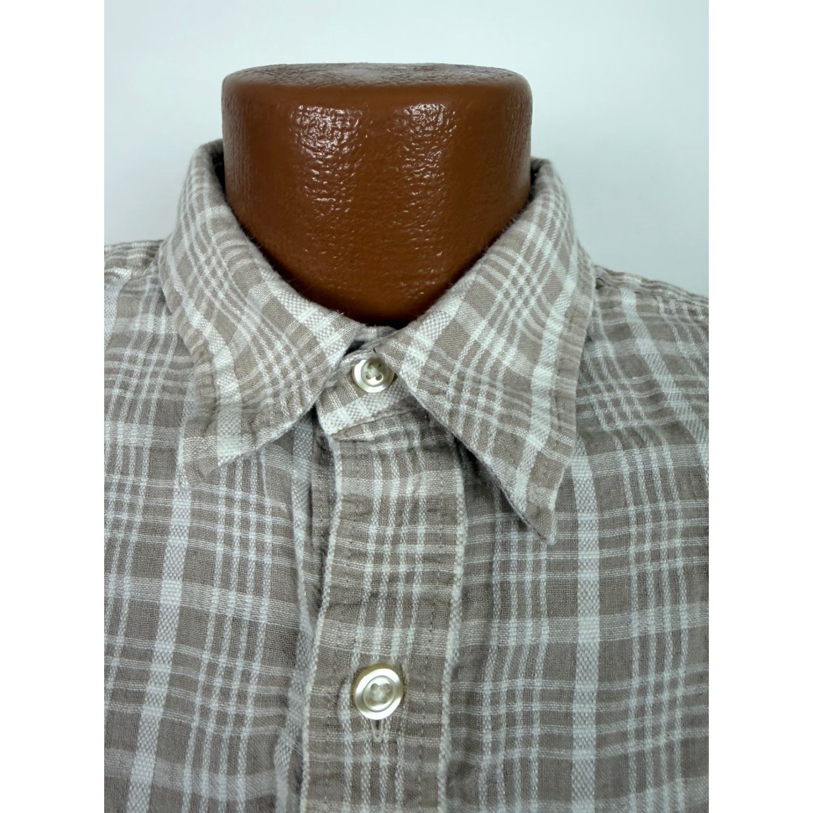 Orvis VINTAGE Orvis Linen Shirt Men XL Button-Up Travel Casual Beige White Plaid Shirt Short Sleeve Pockets Size US XL / EU 56 / 4 - 4 Thumbnail