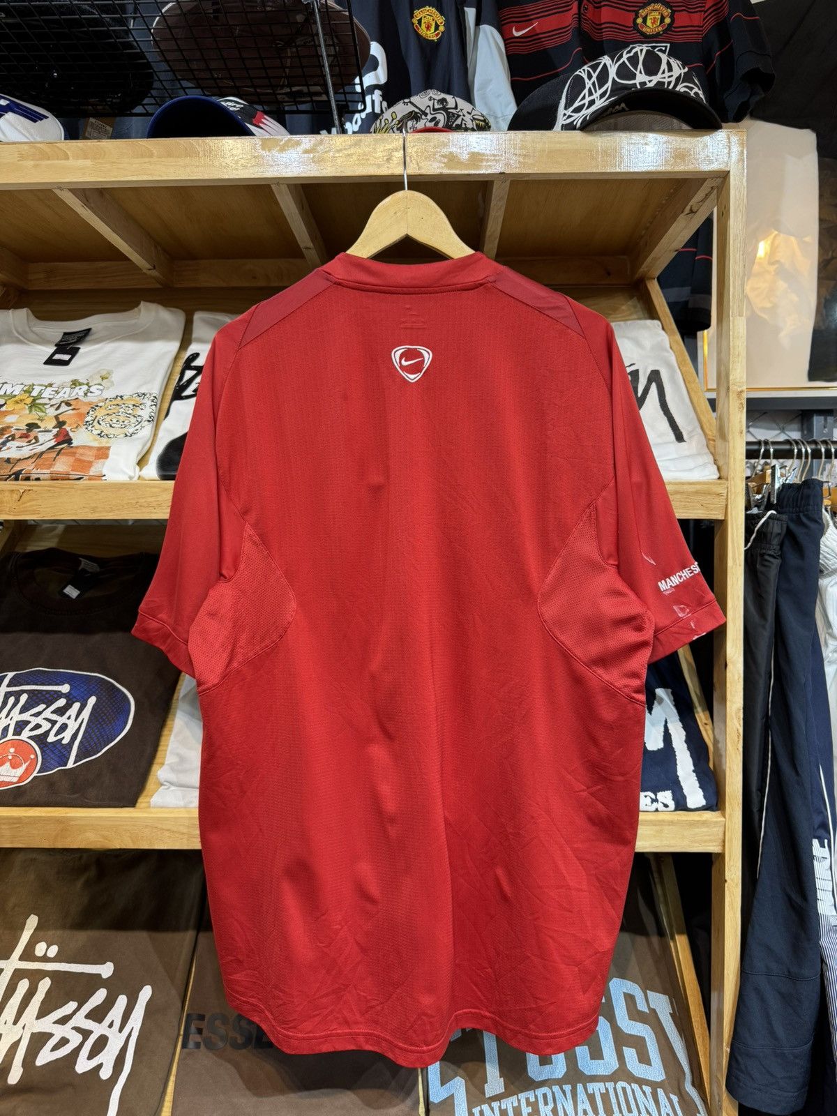 Nike Vintage Manchester United 2005-06 Nike Total 90 Training Size US XL / EU 56 / 4 - 2 Thumbnail