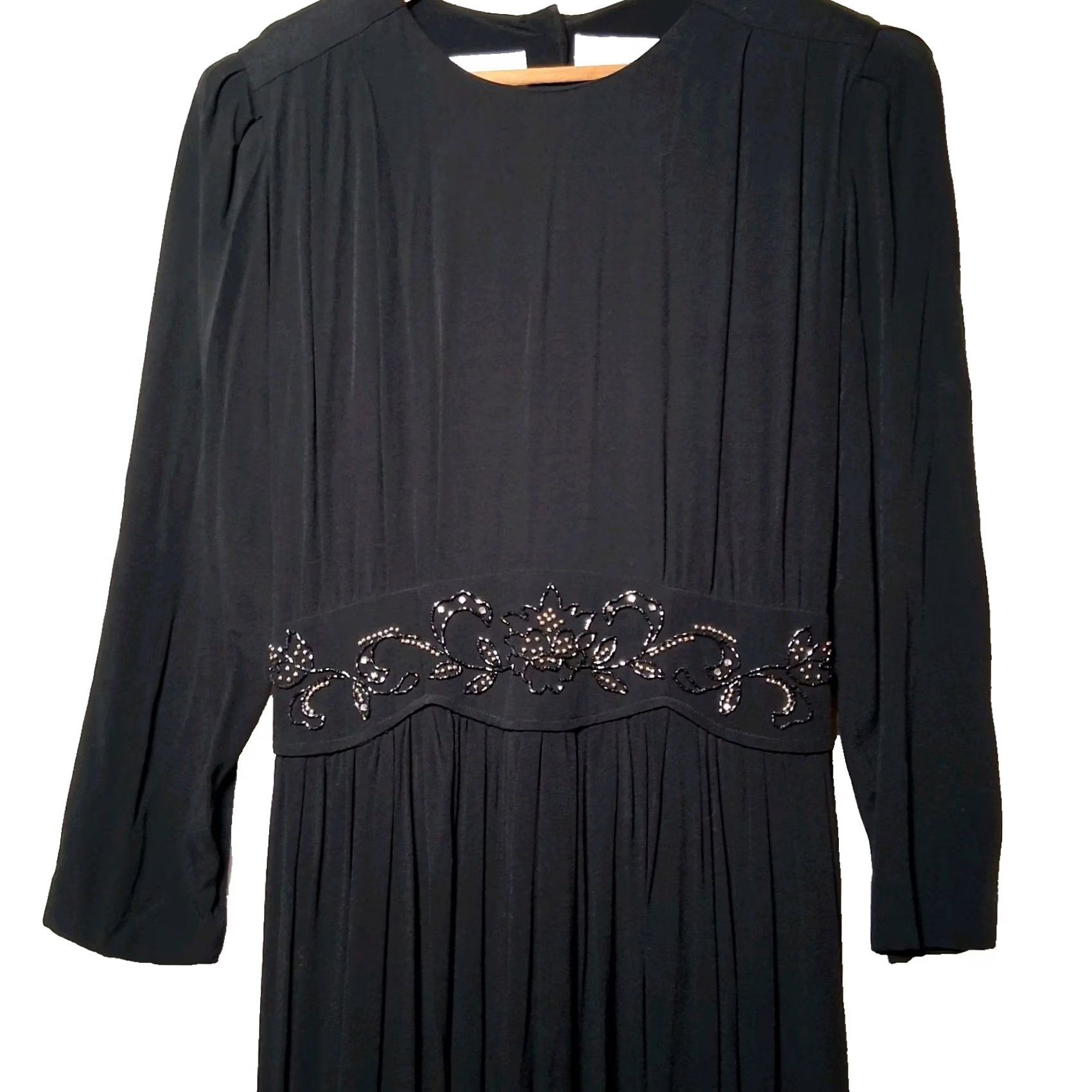 Vintage VINTAGE Karin Stevens Petites Dress 10 Petite Black Rayon Beaded Long Slv 90s Womens Size L / US 10 / IT 46 - 2 Thumbnail