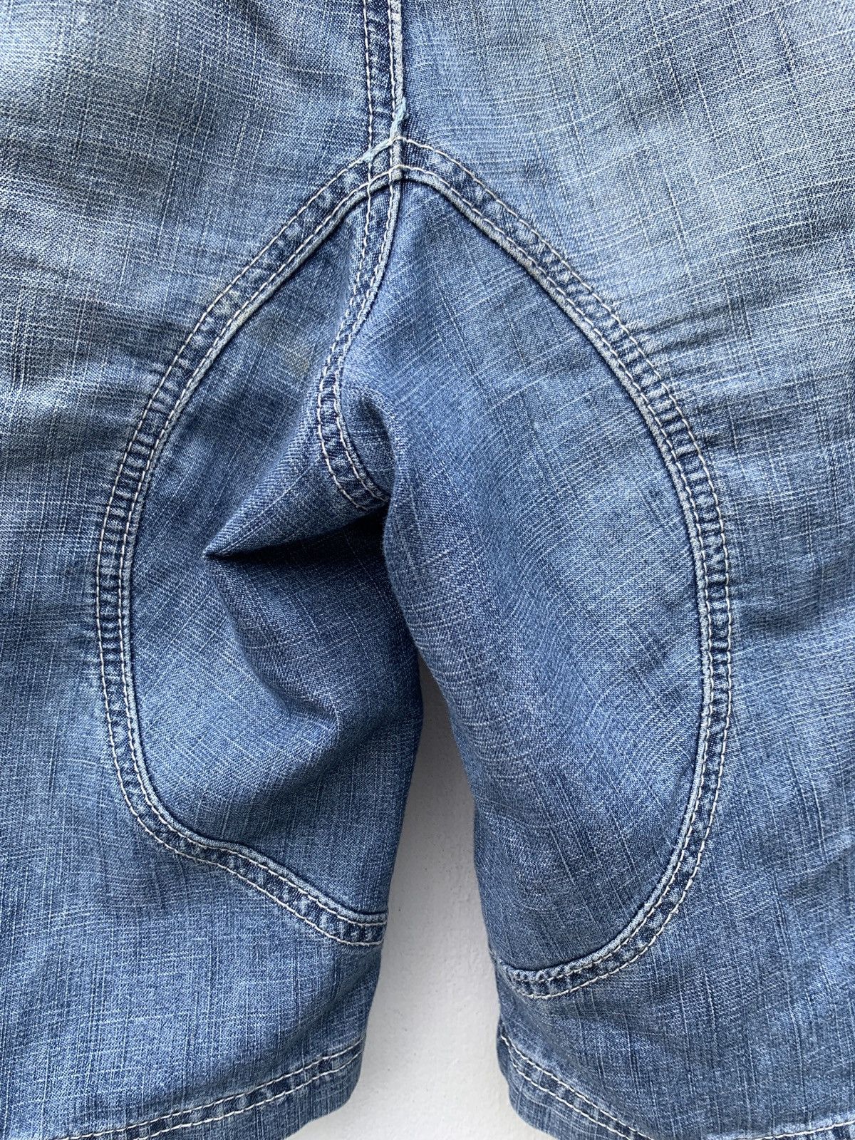 Japanese Brand Vintage Japanese Y2K Cargo Aviator Blue Denim Jean Shorts Size US 30 / EU 46 - 11 Thumbnail