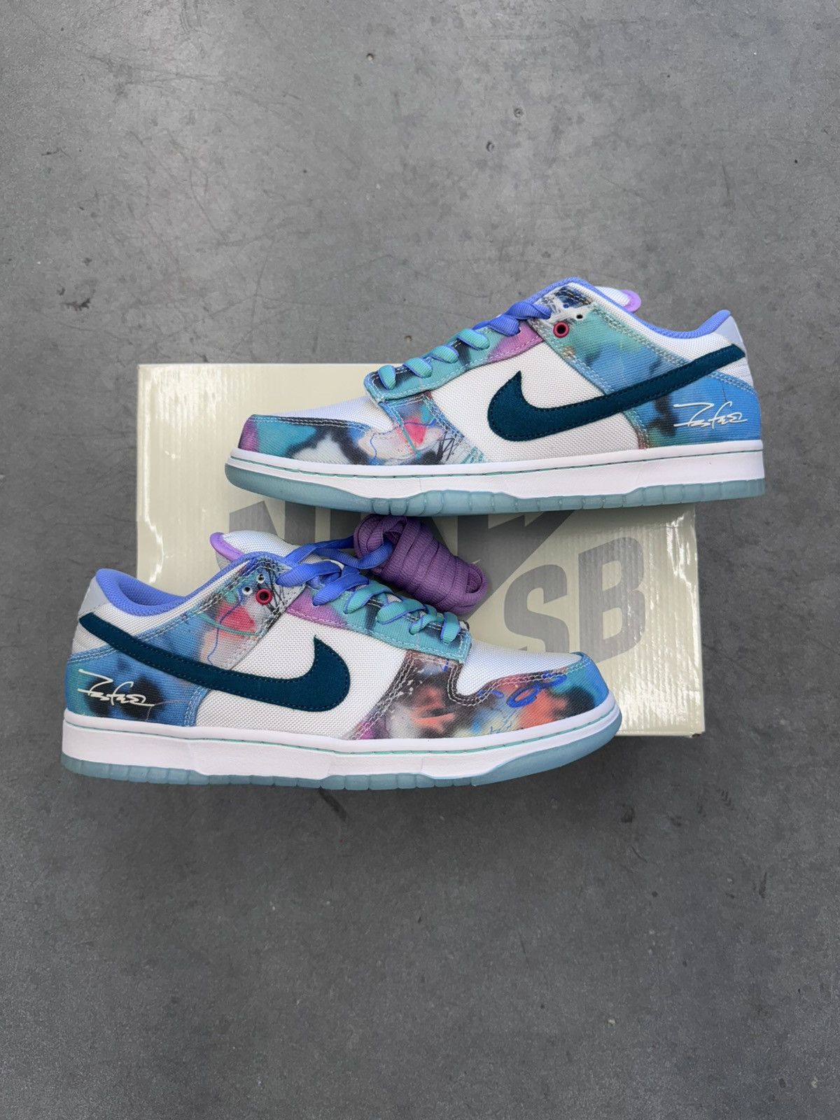 2024 Nike SB Dunk Low Futura Laboratories Bleaced Aqua