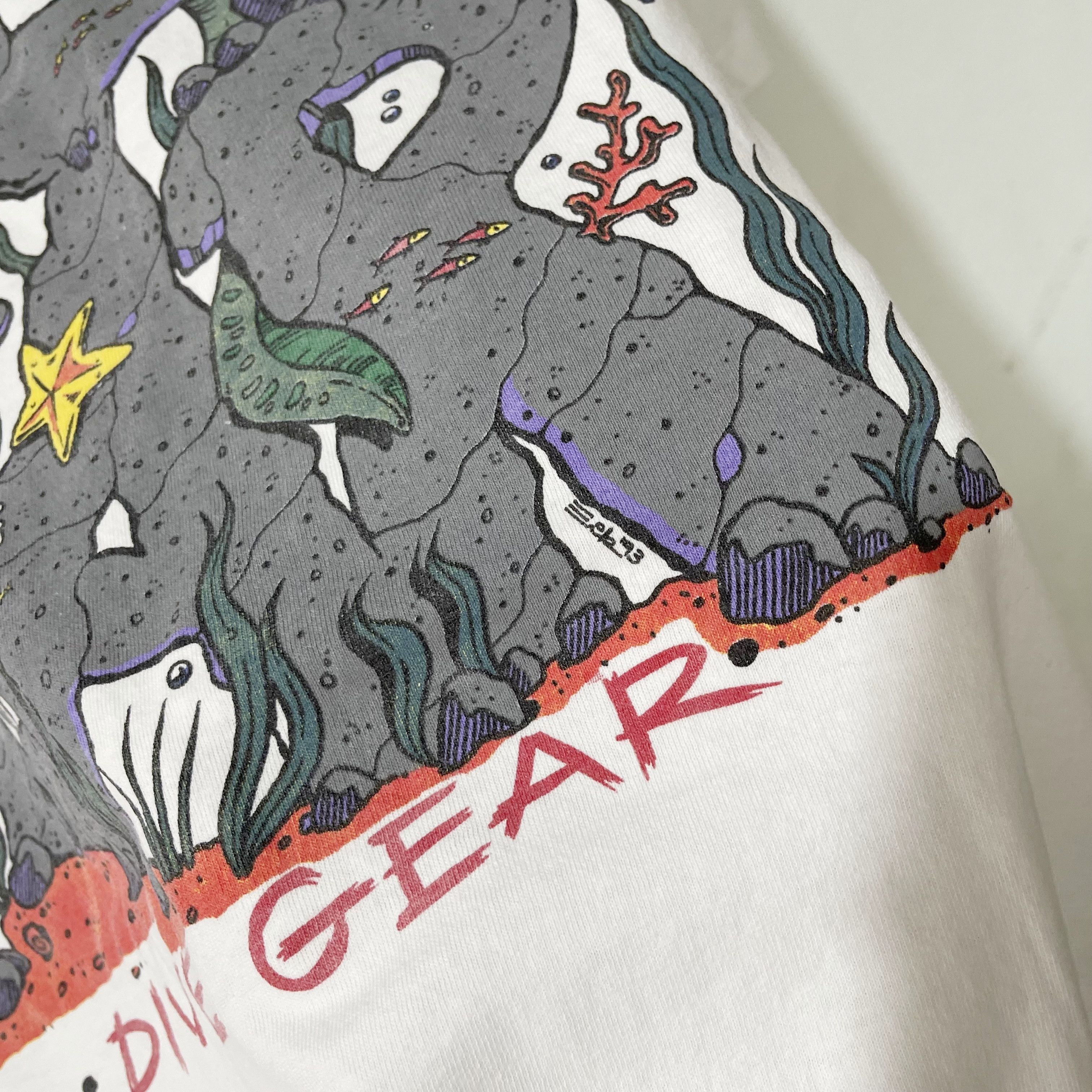 Vintage Vintage 90s No Fear Dive Gear T-Shirt Size US XL / EU 56 / 4 - 3 Thumbnail