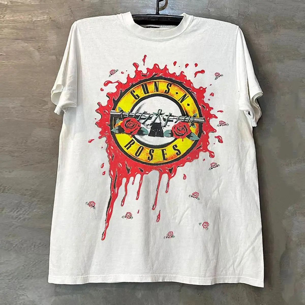 Other Vintage Roses Metal T-Shirt Size US XL / EU 56 / 4 - 1 Thumbnail