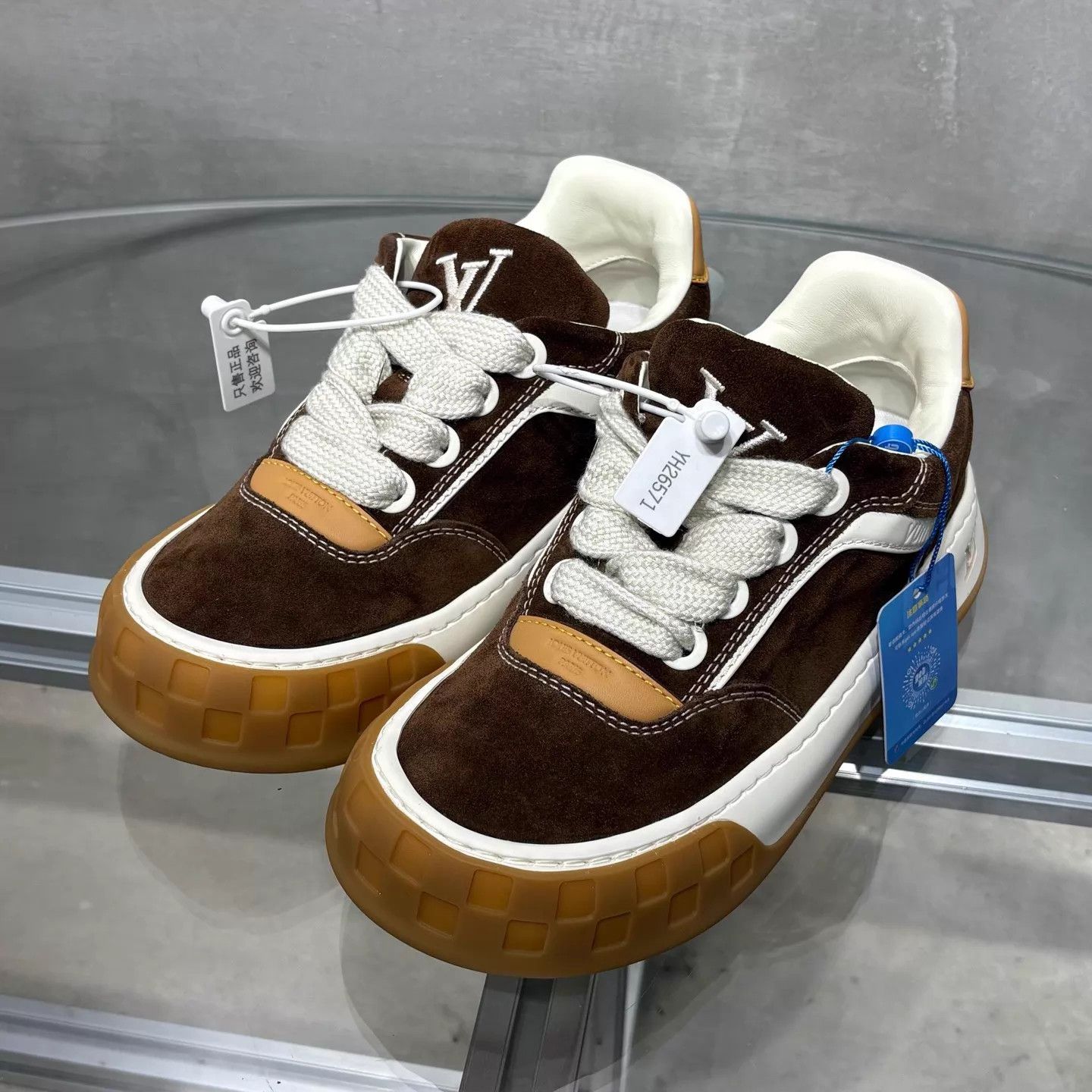 Louis Vuitton LV Tilted Biscuit Shoes Brown UK5.5 (39.5) Size US 6.5 / EU 39-40 - 2 Thumbnail