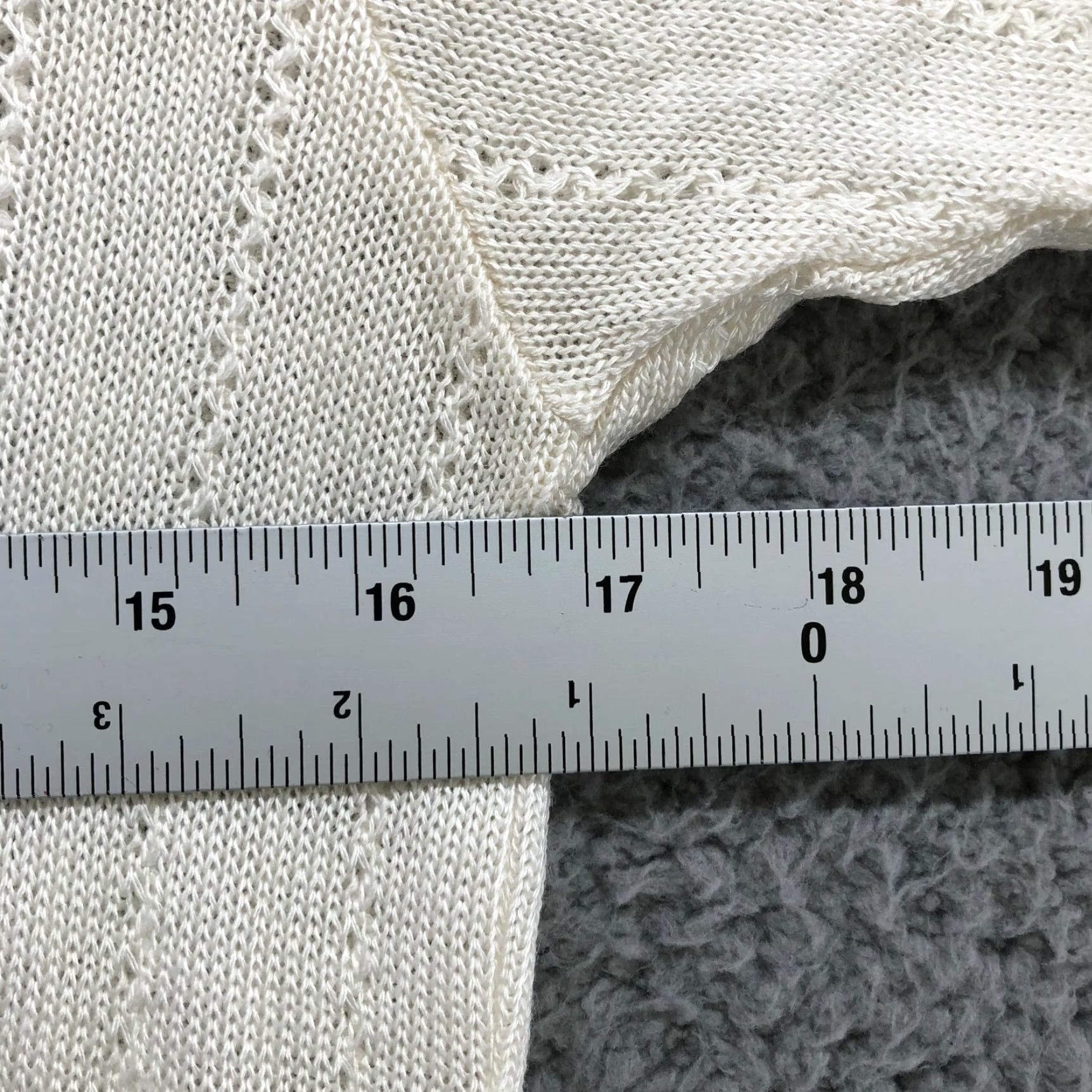 Vintage VINTAGE White Open Knit Pullover Tunic Sweater Womens S Short Sleeve 70s Crewenck Knit Style Hippie Retro Boho Casual Mens? No Women Only Size S / US 4 / IT 40 - 7 Thumbnail
