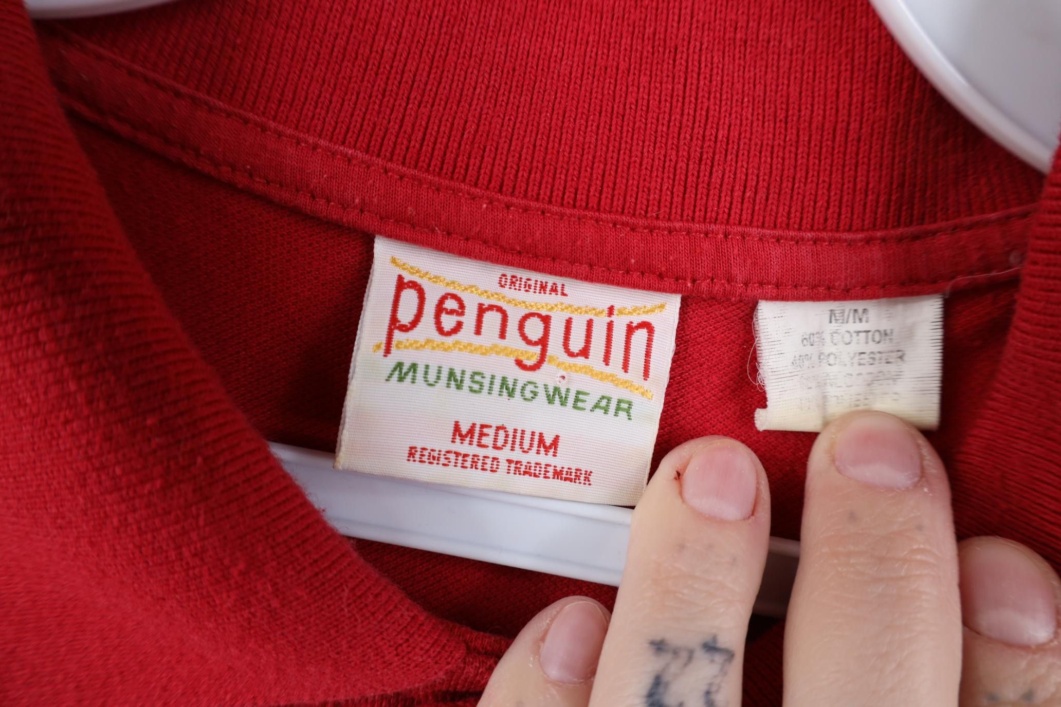 Vintage Vintage 80s 90s Streetwear Penguin Knit Golf Polo Shirt Red Size US M / EU 48-50 / 2 - 8 Thumbnail