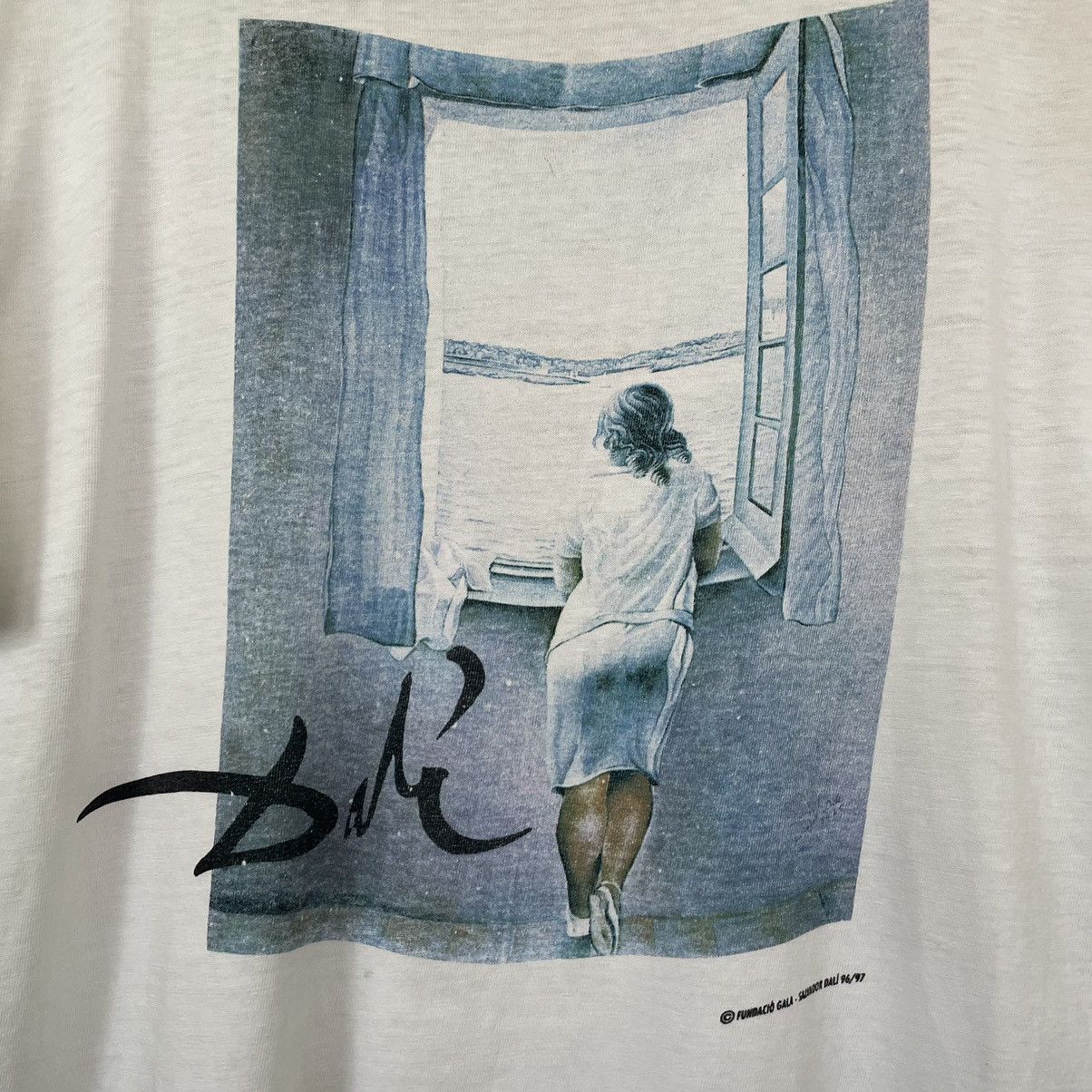 Vintage 1997 Salvador Dali Window Woman Painting Archival T Shirt Size US L / EU 52-54 / 3 - 2 Thumbnail