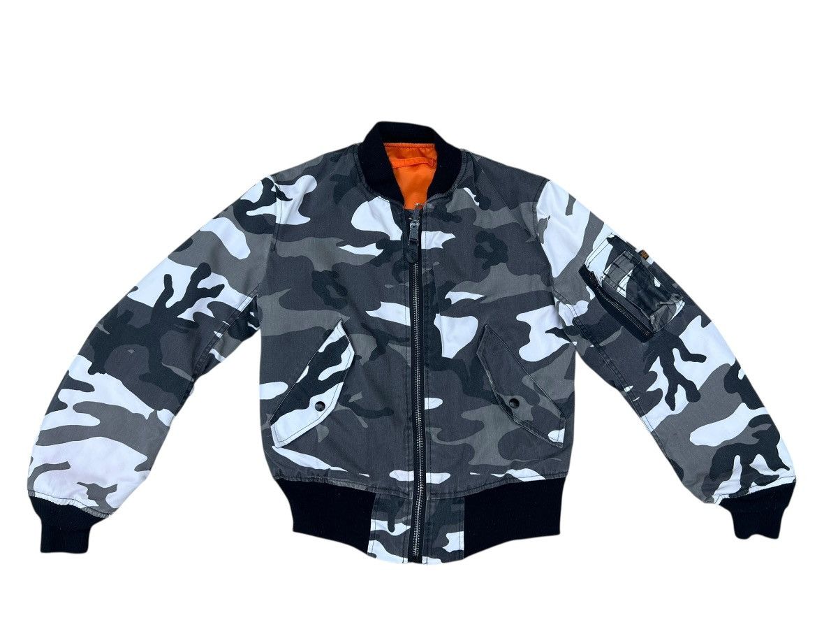 Alpha Industries Vintage 90s Alpha Industries USAF MA-1 Bomber Flight Jacket Size US XS / EU 42 / 0 - 1 Thumbnail