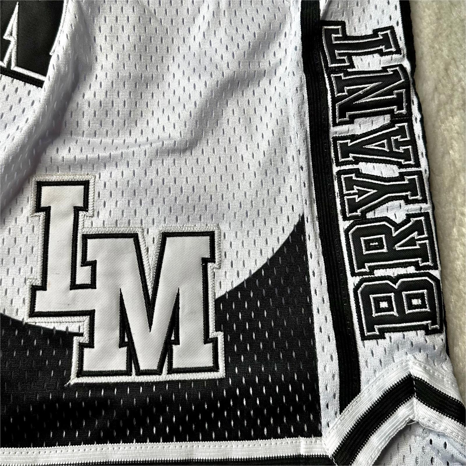 Designer NWT Headgear Lower Merion Kobe Basketball Shorts Men’s XL Size US 36 / EU 52 - 5 Thumbnail
