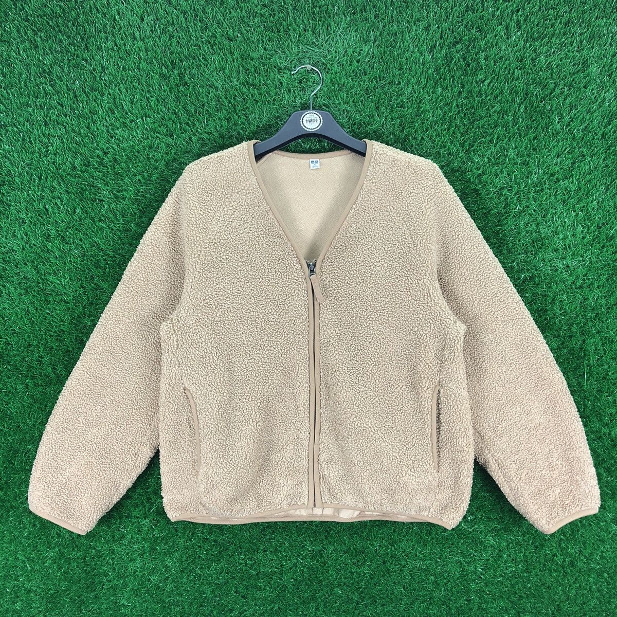 Uniqlo Uniqlo Deep Pile Sherpa Zipper Cardigan Size US M / EU 48-50 / 2 - 1 Thumbnail
