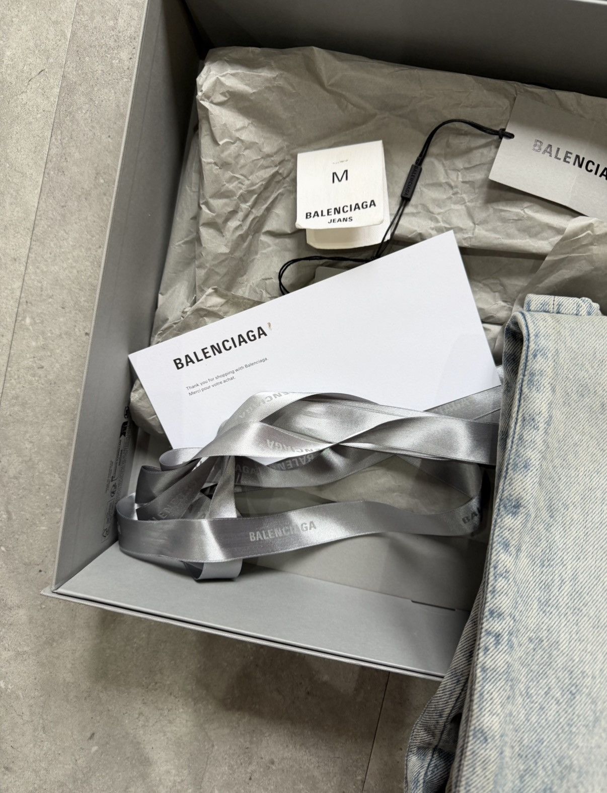 Balenciaga Balenciaga Sticker Denim Baggy Jeans Size US 38 / EU 54 - 20 Thumbnail
