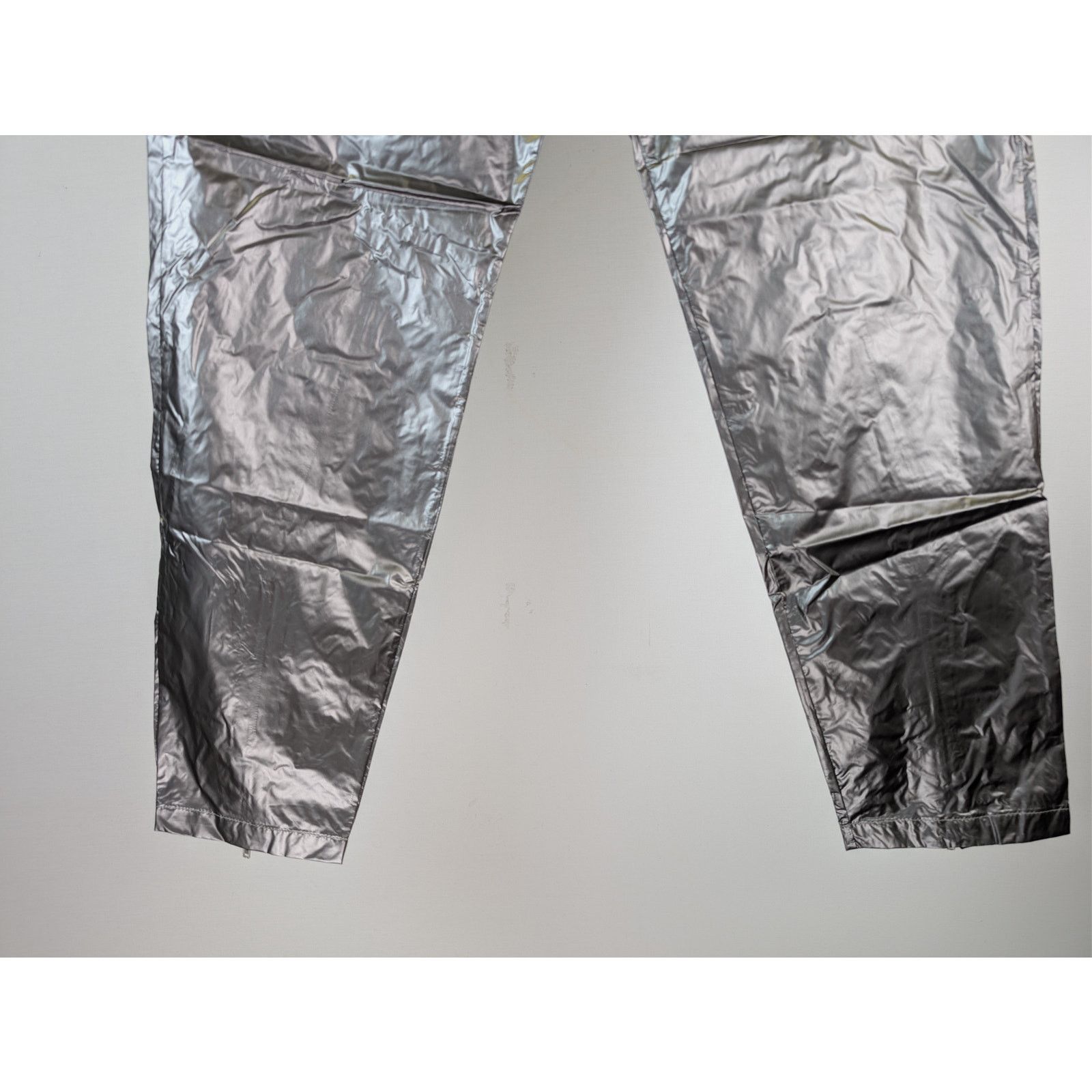Champion × Rick Owens o1rshd1 Nylon-Coated Polyester Metallic Trousers in Silver Size US 32 / EU 48 - 4 Thumbnail