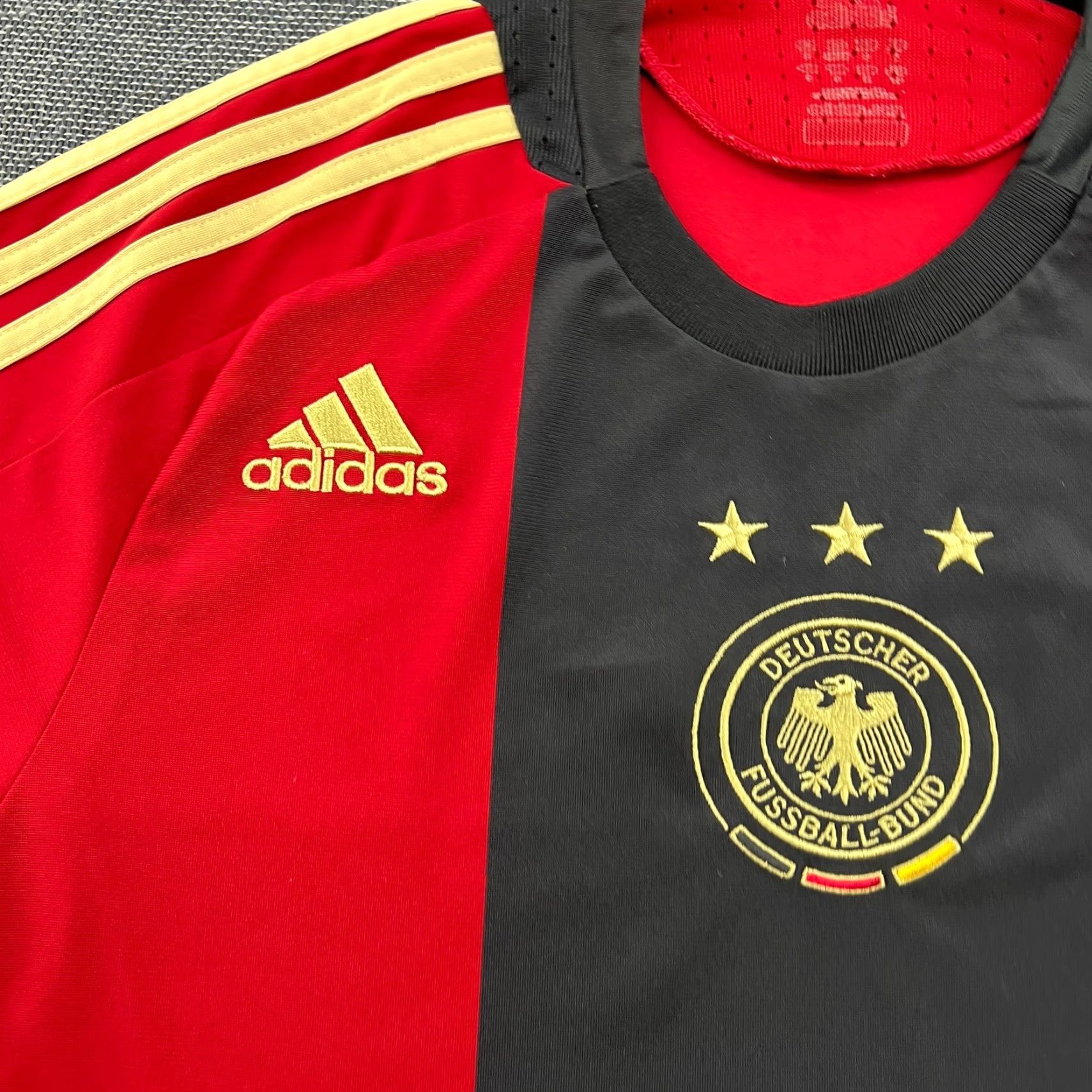 Adidas adidas Germany 2008 2009 Away Football Jersey Shirt Adidas Size US S / EU 44-46 / 1 - 5 Thumbnail