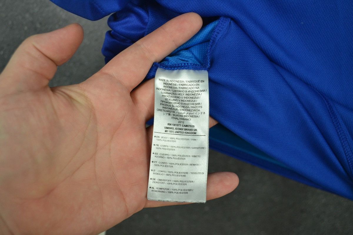 Umbro Everton FC Toffees 2019 2020 home soccer jersey Umbro Size US M / EU 48-50 / 2 - 6 Thumbnail