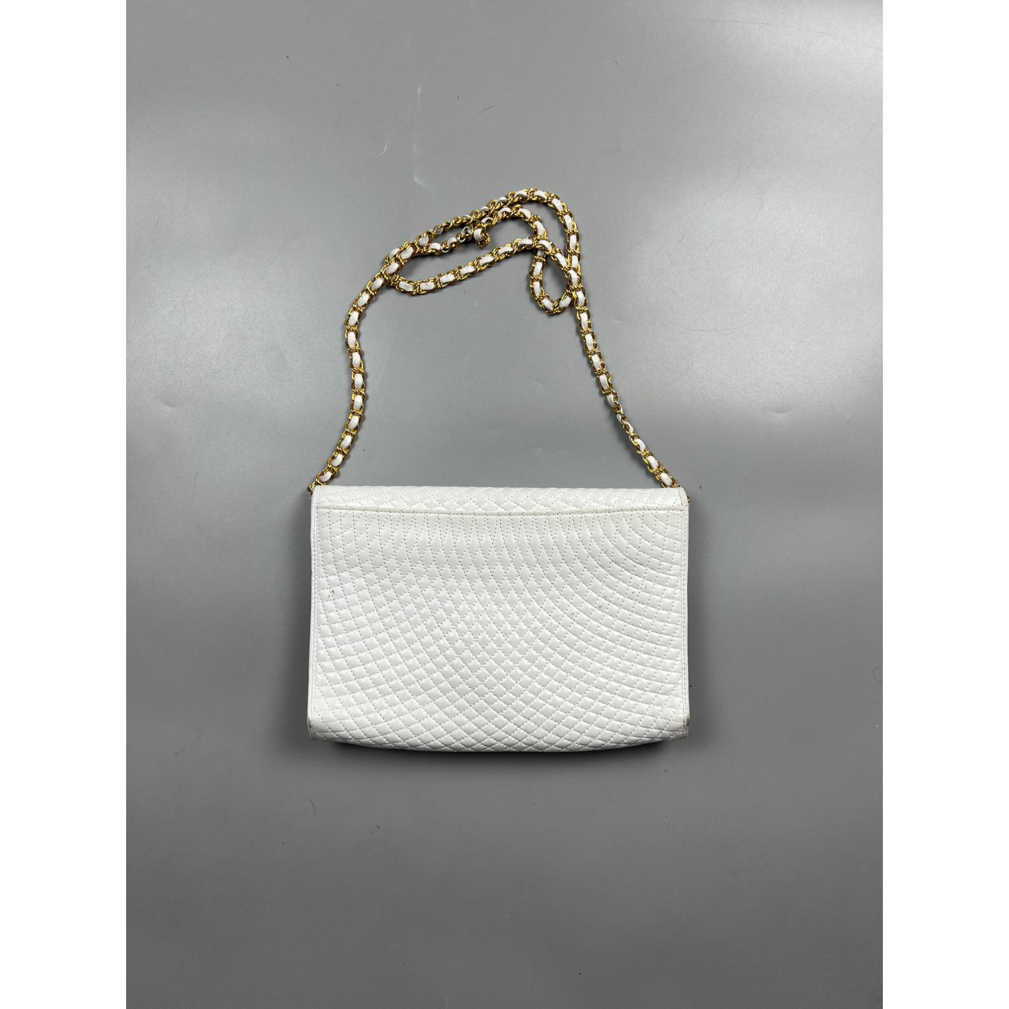 Bally Bally White Leather Quilted Clutch Bag (Y0782) Size ONE SIZE - 15 Thumbnail