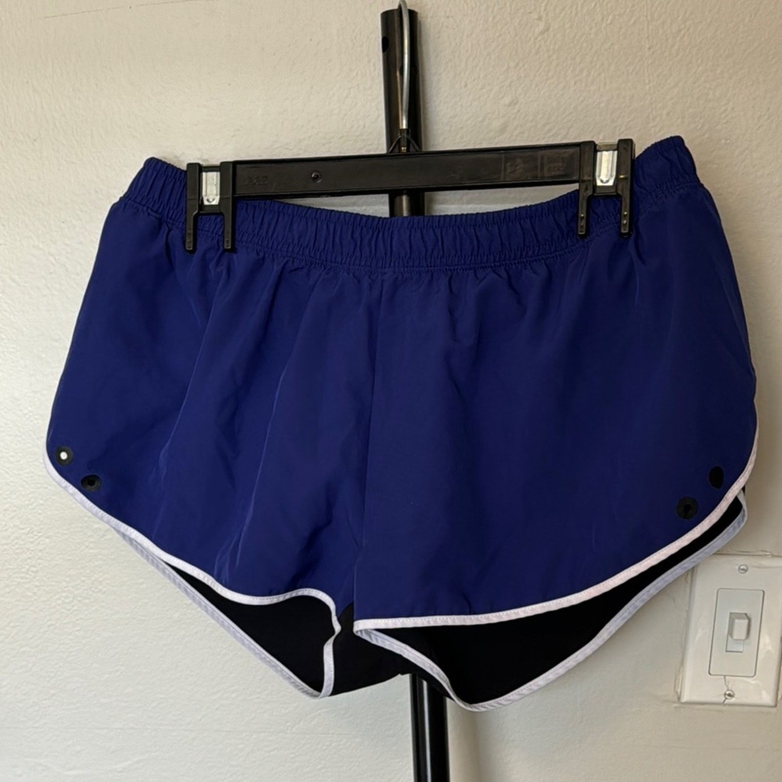 Fabletics Women's Blue Athletic Shorts Size 34" / US 12 / IT 48 - 1 Preview