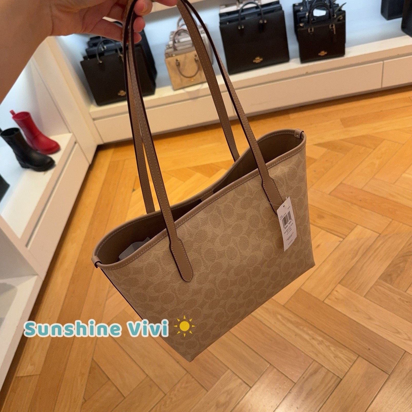 Coach NWT Bundle Coach Medium City Tote CDX82 & CZ633 Motif Chain Size ONE SIZE - 9 Thumbnail