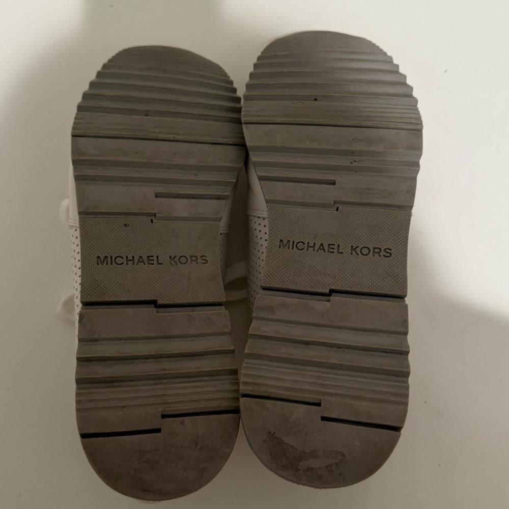 Michael Kors MICHAEL Michael Kors Allie Sneakers Leather White Gray 7.5 Size US 7.5 / IT 37.5 - 8 Thumbnail