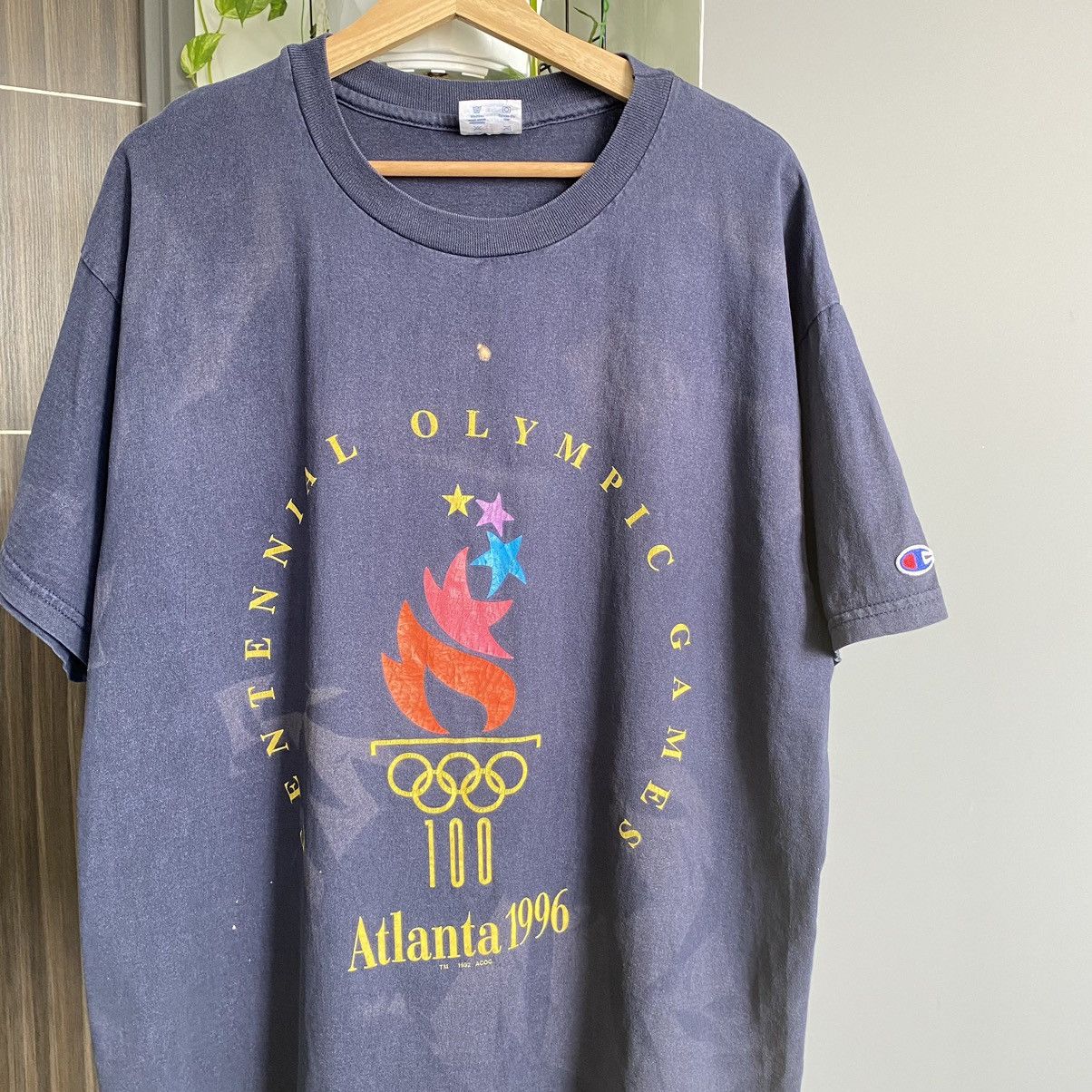 Champion Thrashed Faded Vintage 90s Atlanta Olympic ERD GRUNGE TEE Size US XL / EU 56 / 4 - 2 Thumbnail