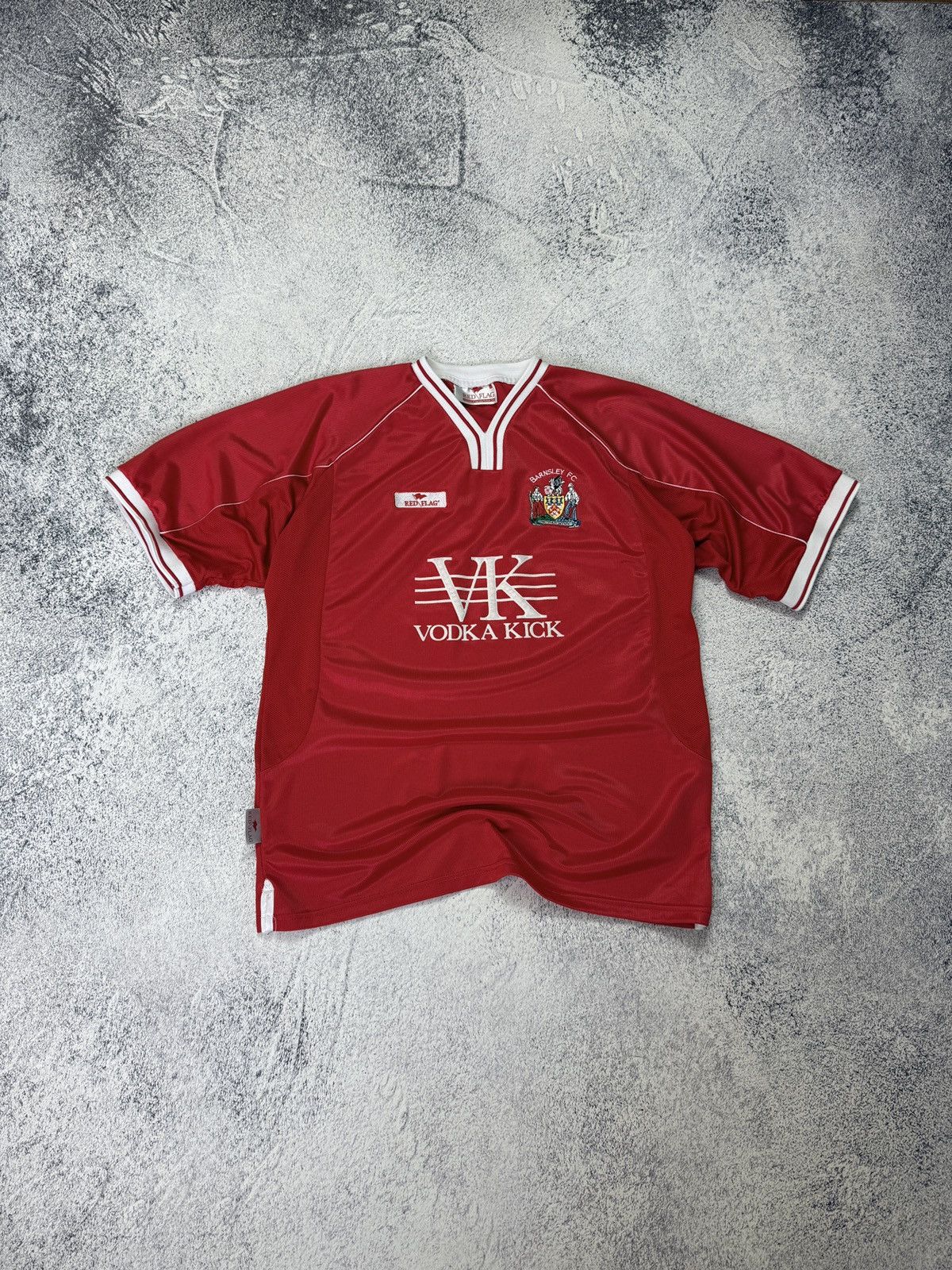 Vintage Vintage Red Flag Barnsley FC 2003-04 Home Football Shirt Size US L / EU 52-54 / 3 - 1 Thumbnail