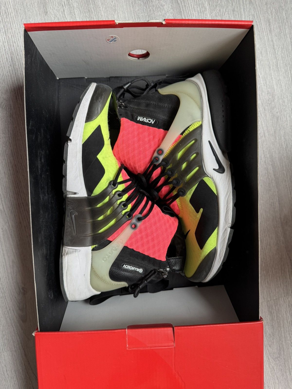 Acronym × Nike Nike x Acronym “Volt” Air Presto Size US 8.5 / EU 41-42 - 18 Thumbnail