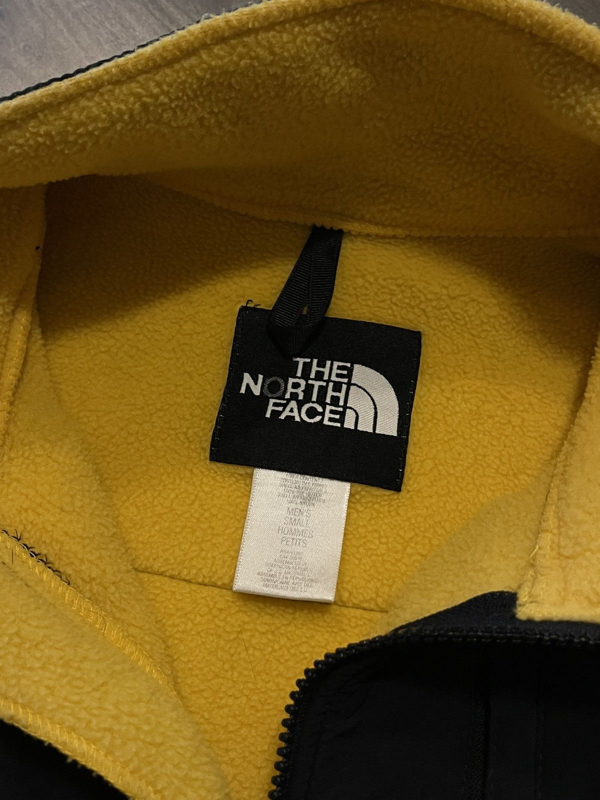 The North Face Vintage TNF The North Face Yellow Fleece Denali Vest Size US S / EU 44-46 / 1 - 5 Thumbnail