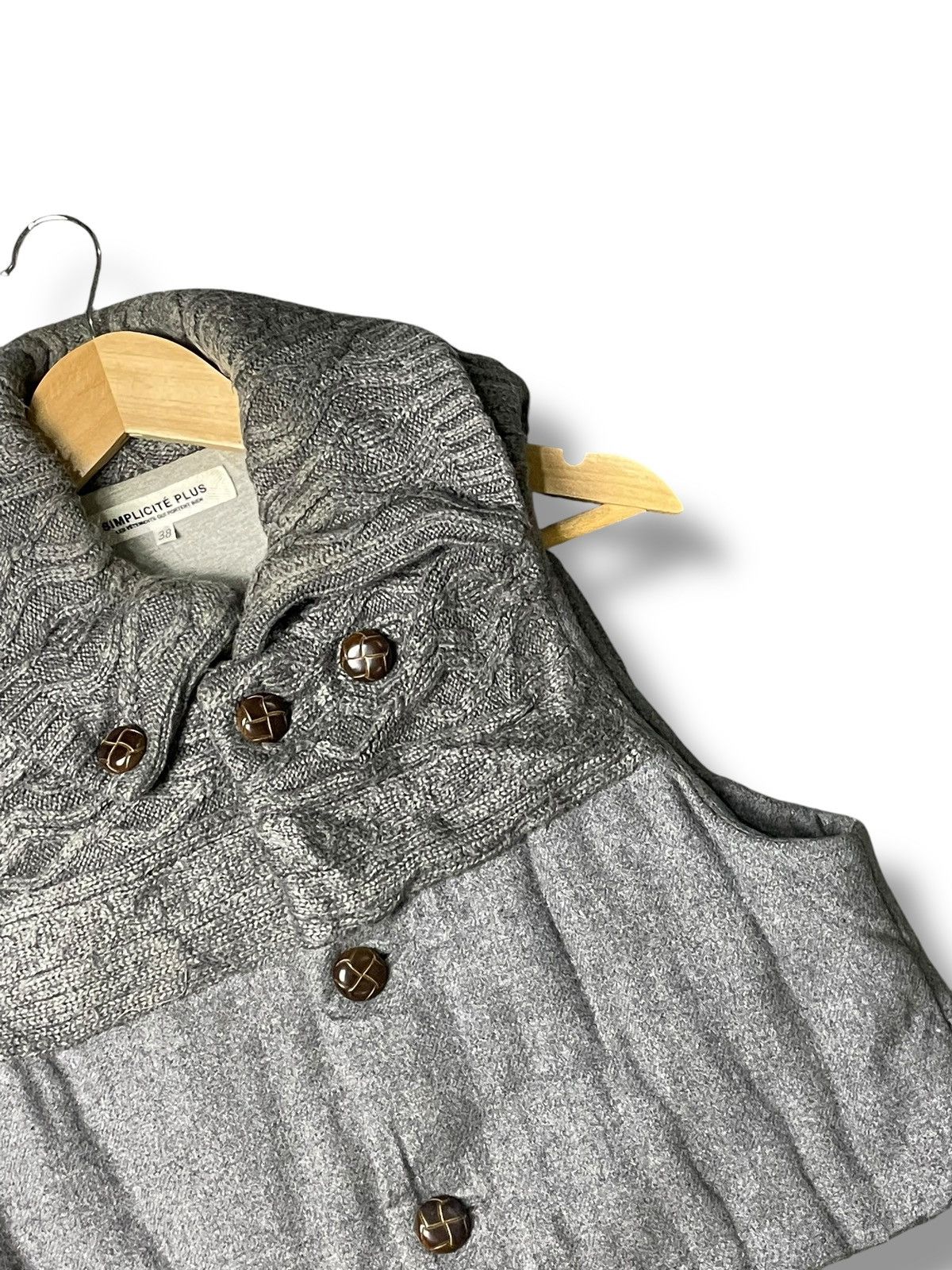Japanese Brand × Vintage Simplicite Plus Knitwear Woolen Vest (71) Size US XXS / EU 40 - 2 Thumbnail